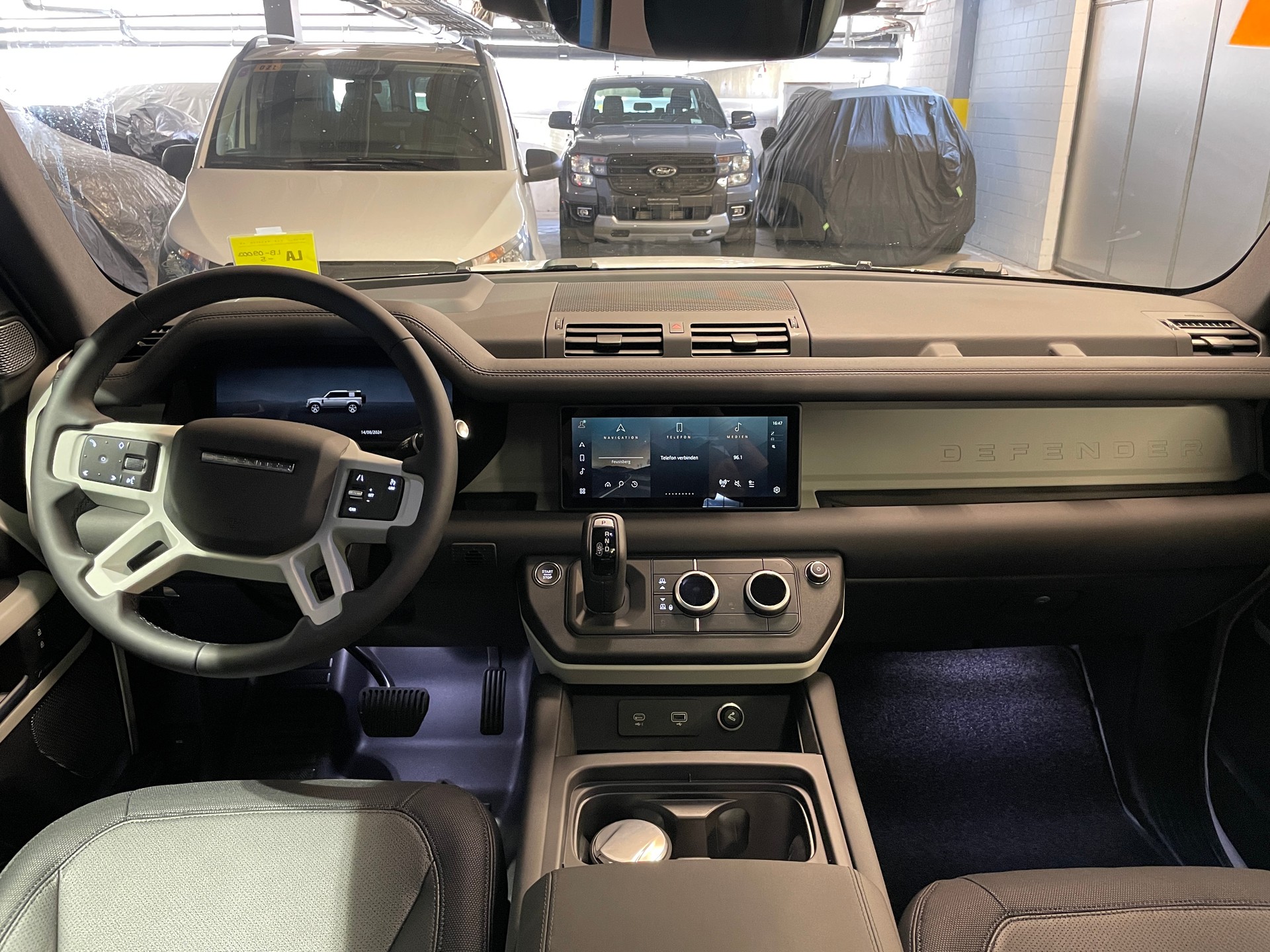 LAND ROVER Defender 110 P400 I6 X-Dynamic SE 3.0 AT8 mit AHK-image-26