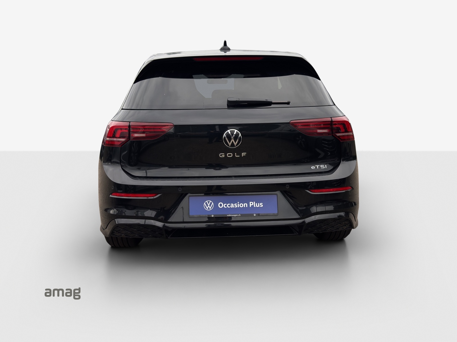 VW Golf 1.5 e TSI mHEV R-Line DSG-image-3