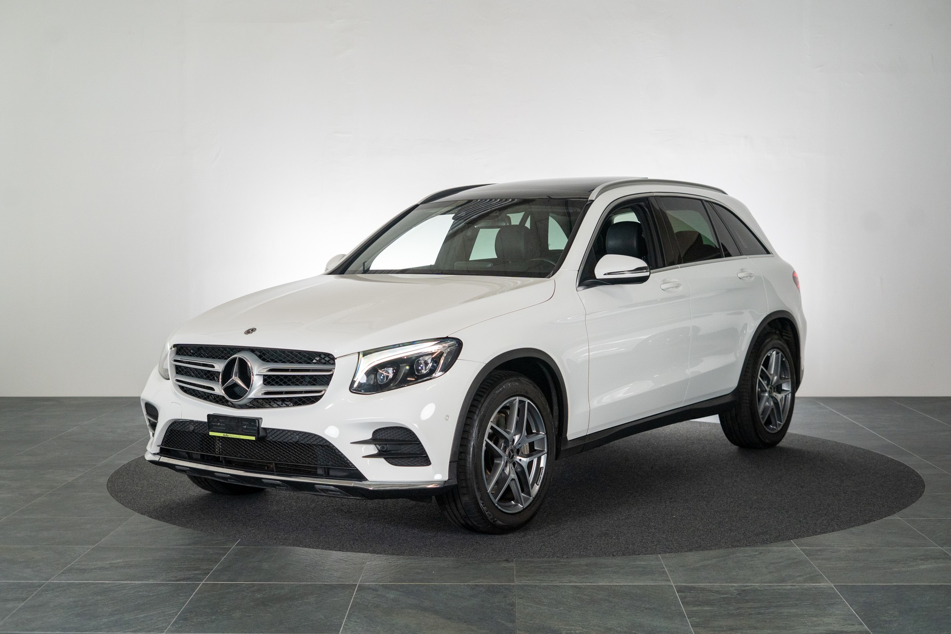 MERCEDES-BENZ GLC 250 d AMG Line 4m / CH-Fahrzeug / Panorama / Rückfahrkamera