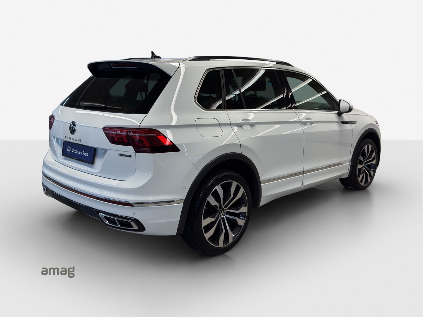 VW Tiguan 2.0TSI R-Line 4Motion DSG-image-4