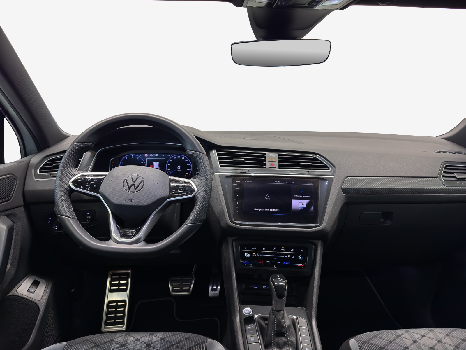 VW Tiguan 2.0TSI R-Line 4Motion DSG-image-8