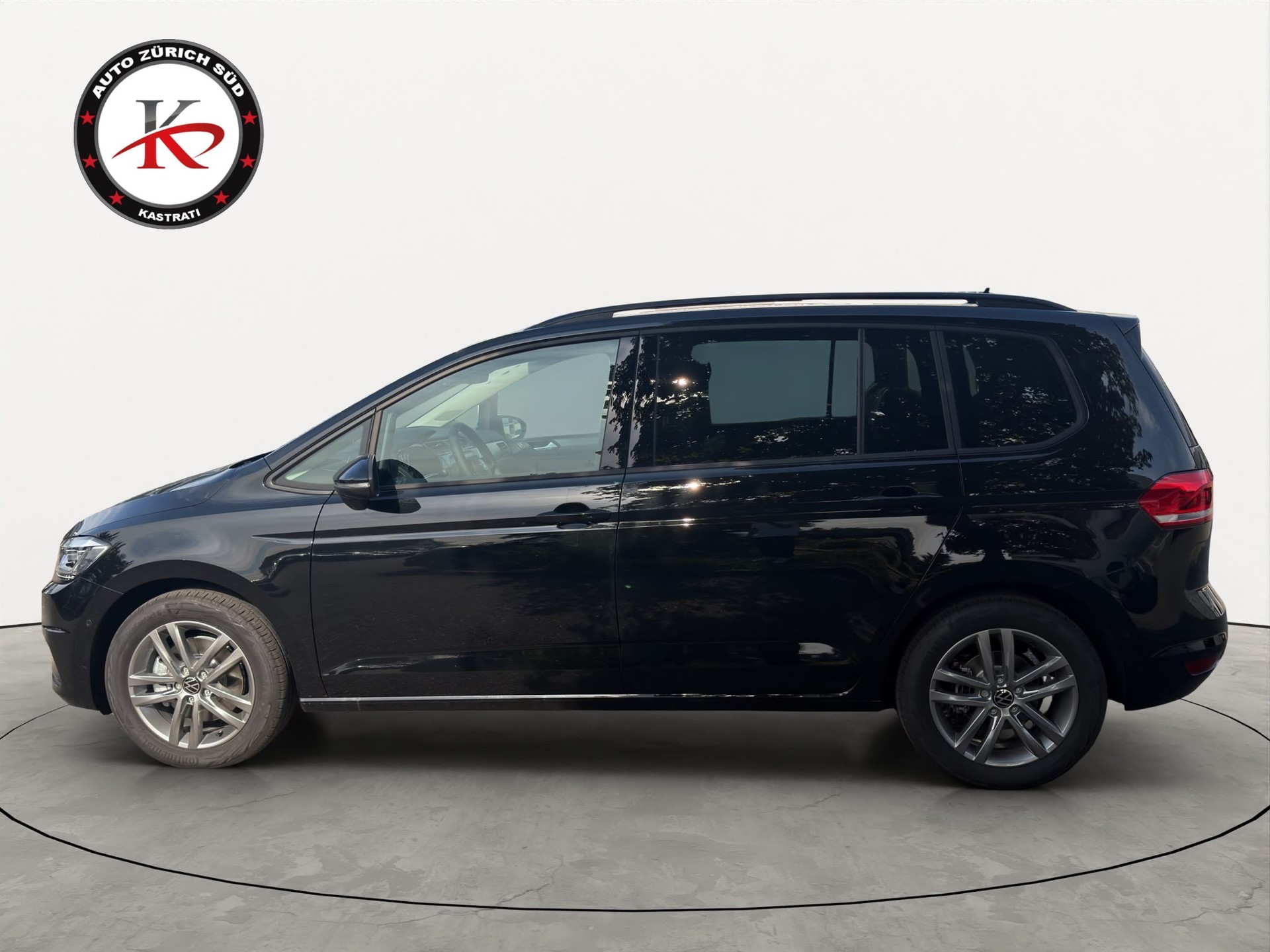 VW Touran 1.5 TSI EVO Comfortline DSG-image-2