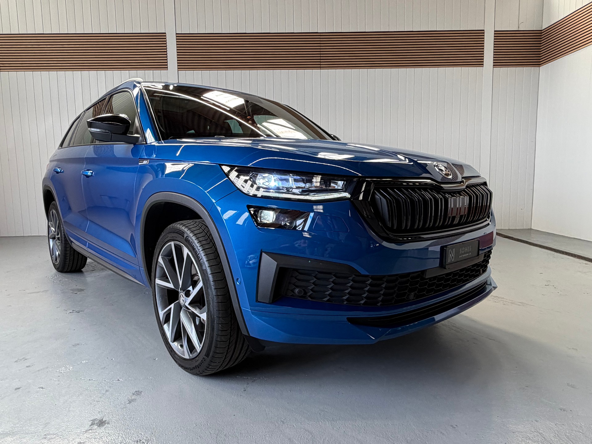 SKODA Kodiaq 2.0 TDI CR SportLine 4x4 DSG AHK frisch ab Service & MFK-image-25