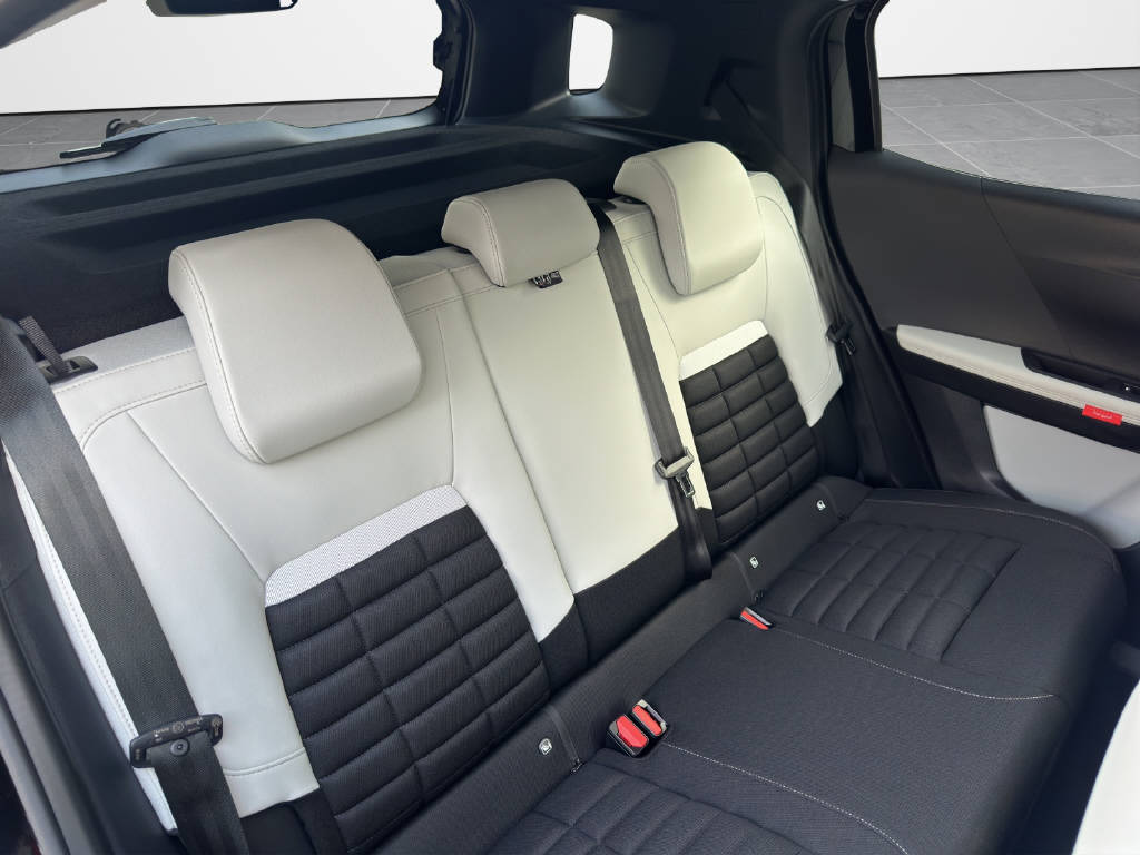 CITROEN C3 Aircross 1.2 Hybrid Business-image-10