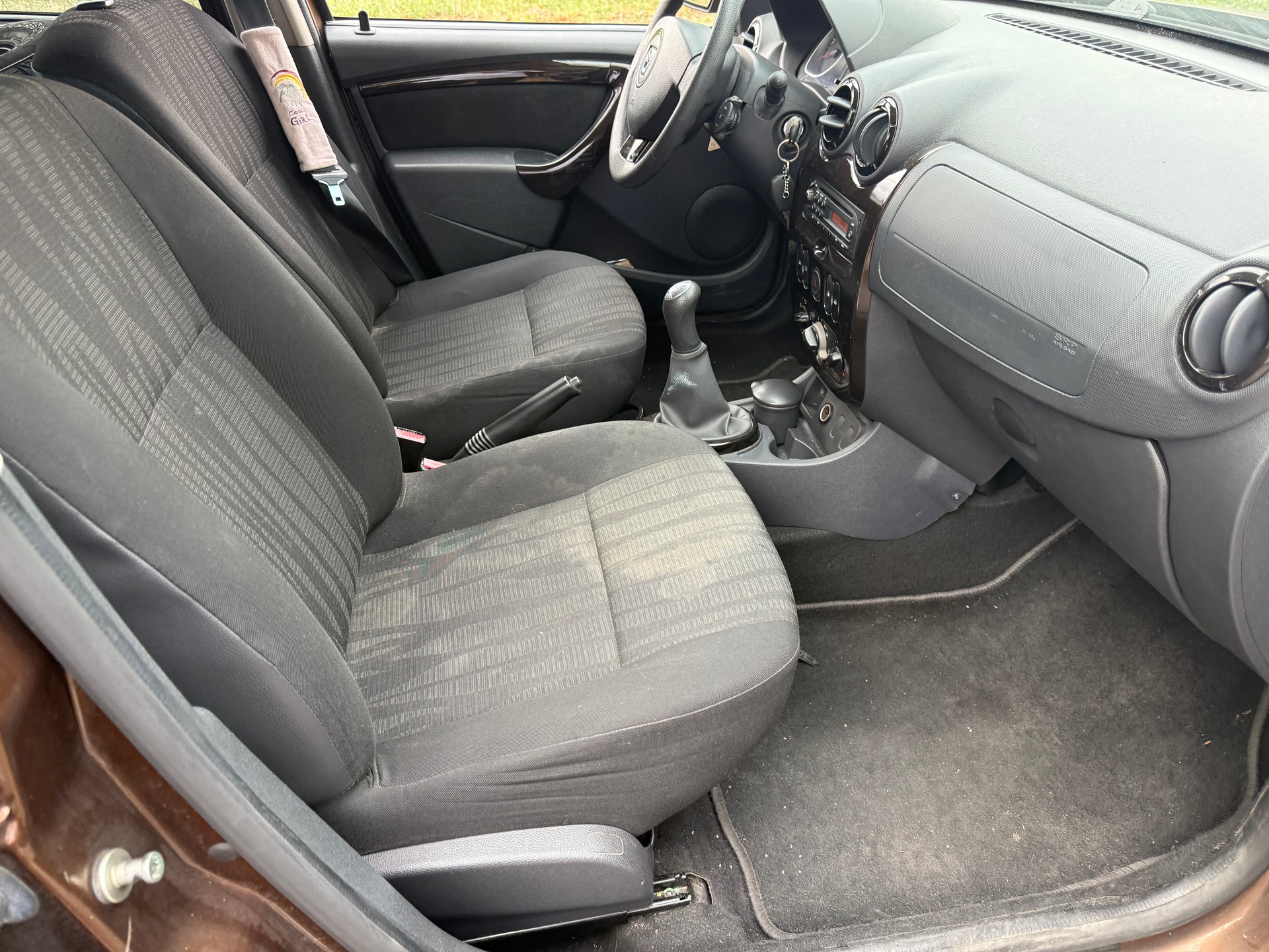 DACIA Duster 1.6 Ambiance 4x2-image-12