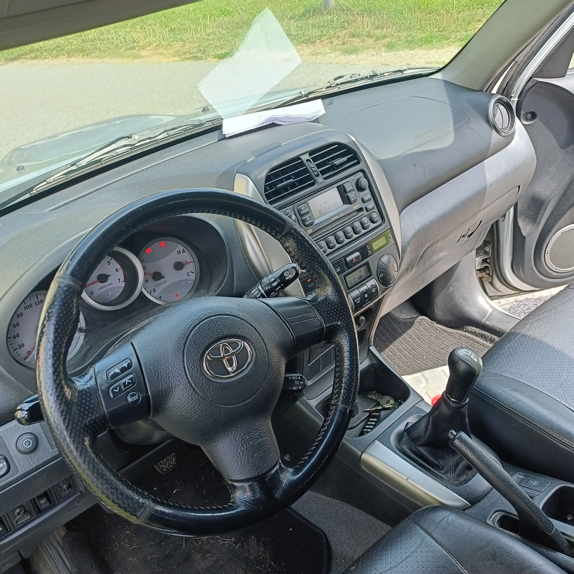 TOYOTA RAV-4 2.0 D4D Linea Terra-image-5