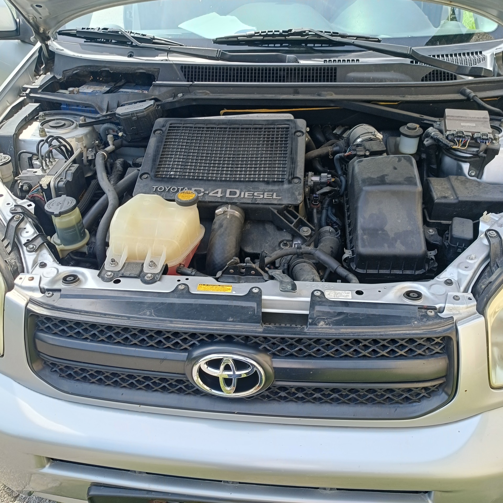 TOYOTA RAV-4 2.0 D4D Linea Terra-image-7