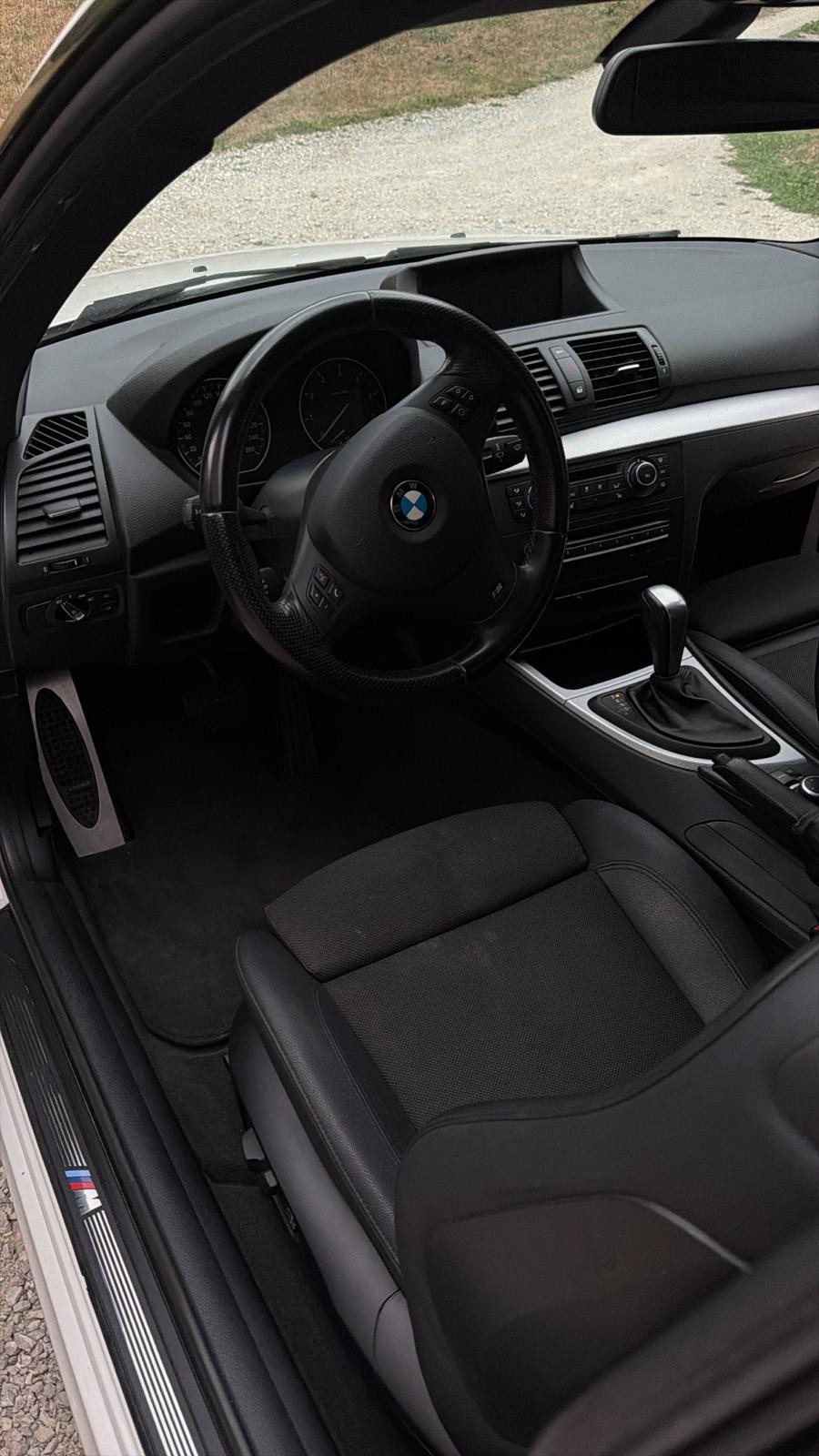 BMW 125i Coupé Steptronic-image-11