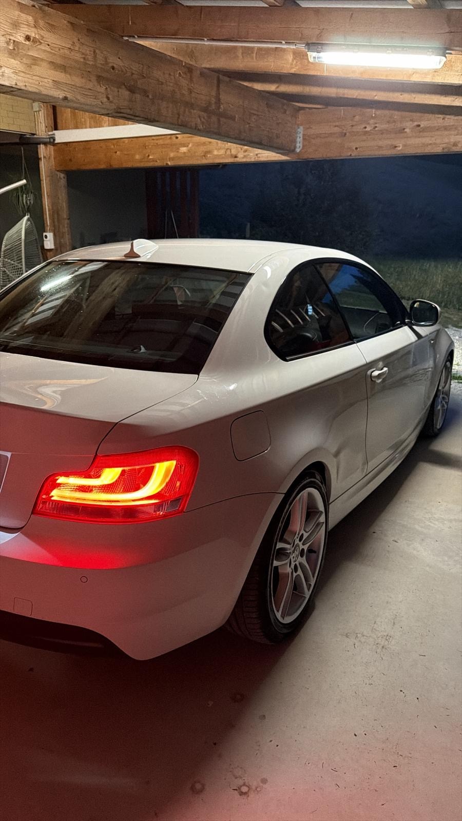 BMW 125i Coupé Steptronic-image-3
