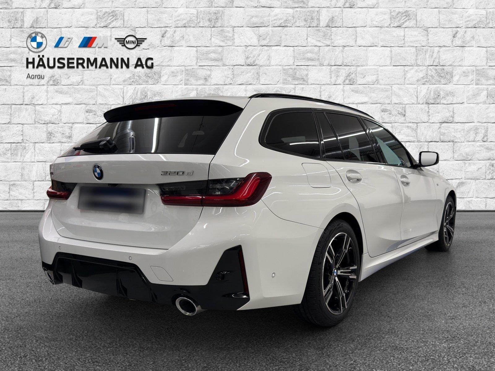 BMW 320d xDrive Touring-image-4