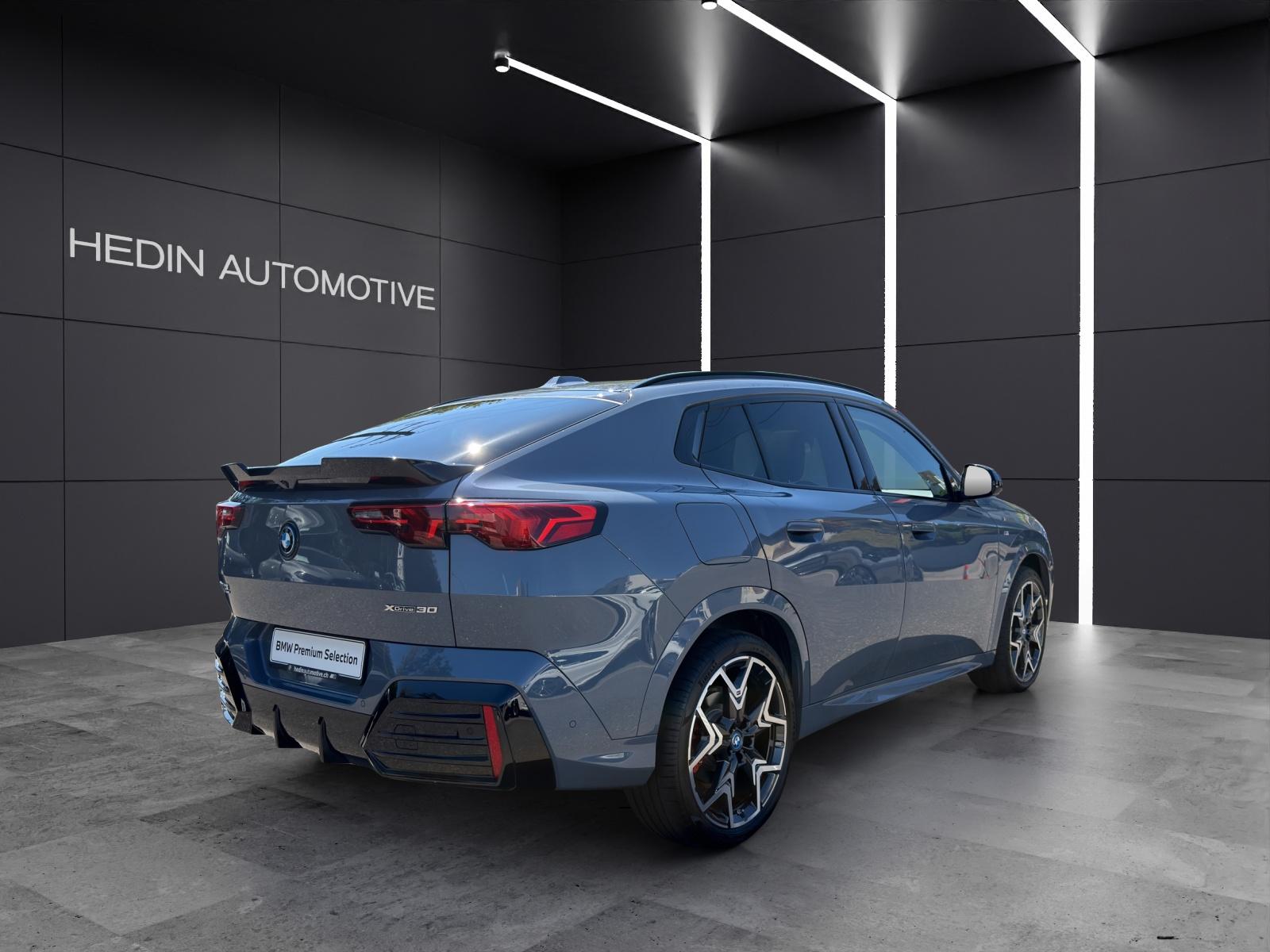 BMW iX2 30 xDrive-image-15