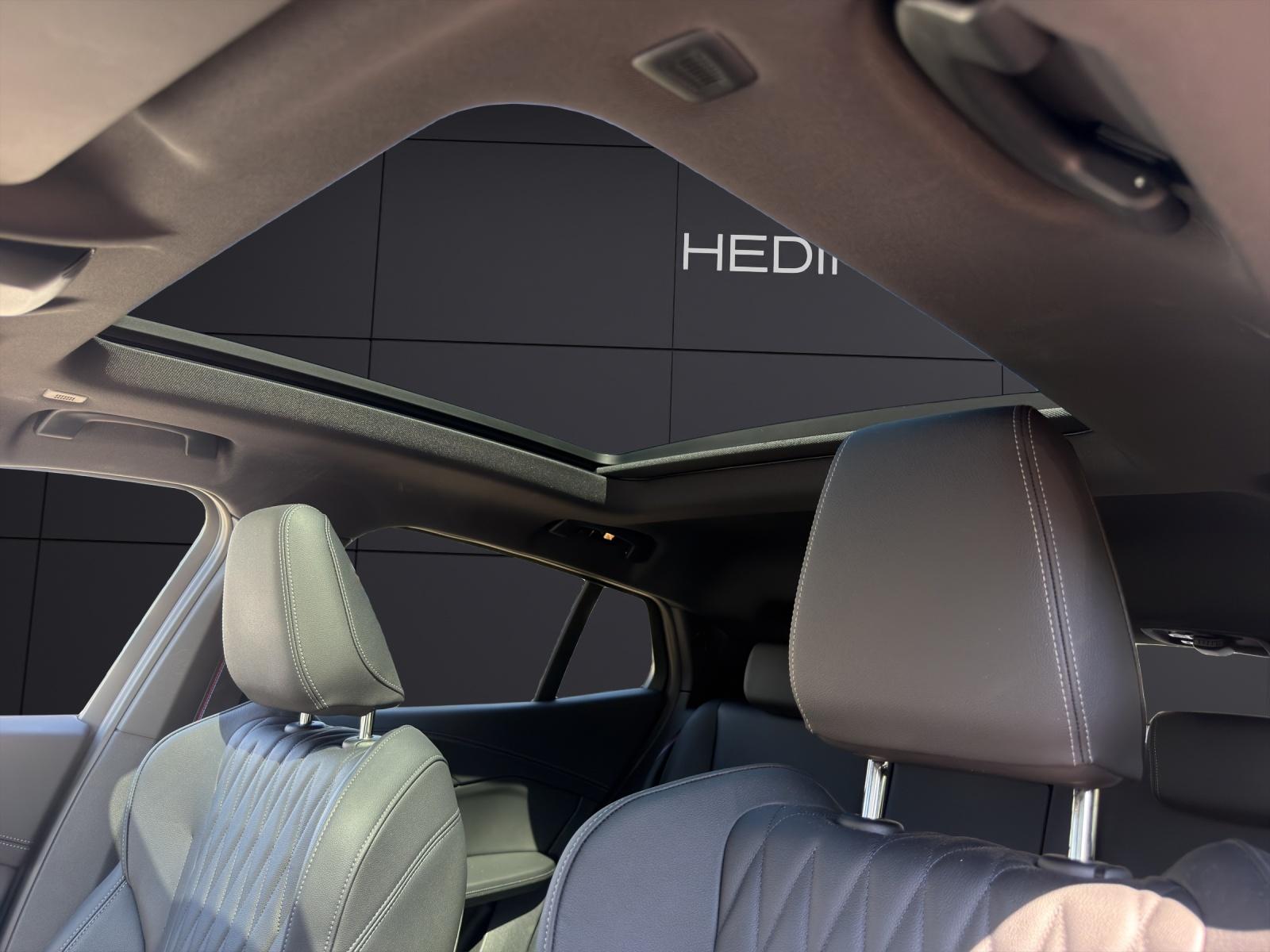 BMW iX2 30 xDrive-image-14