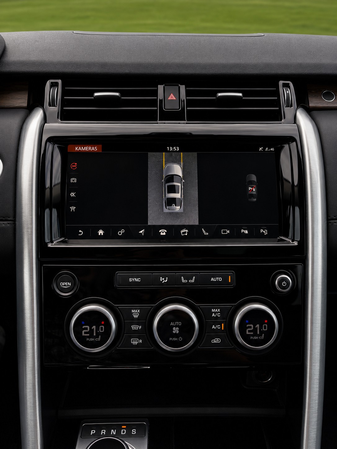 LAND ROVER Discovery 2.0 SD4 HSE Automatic-image-11