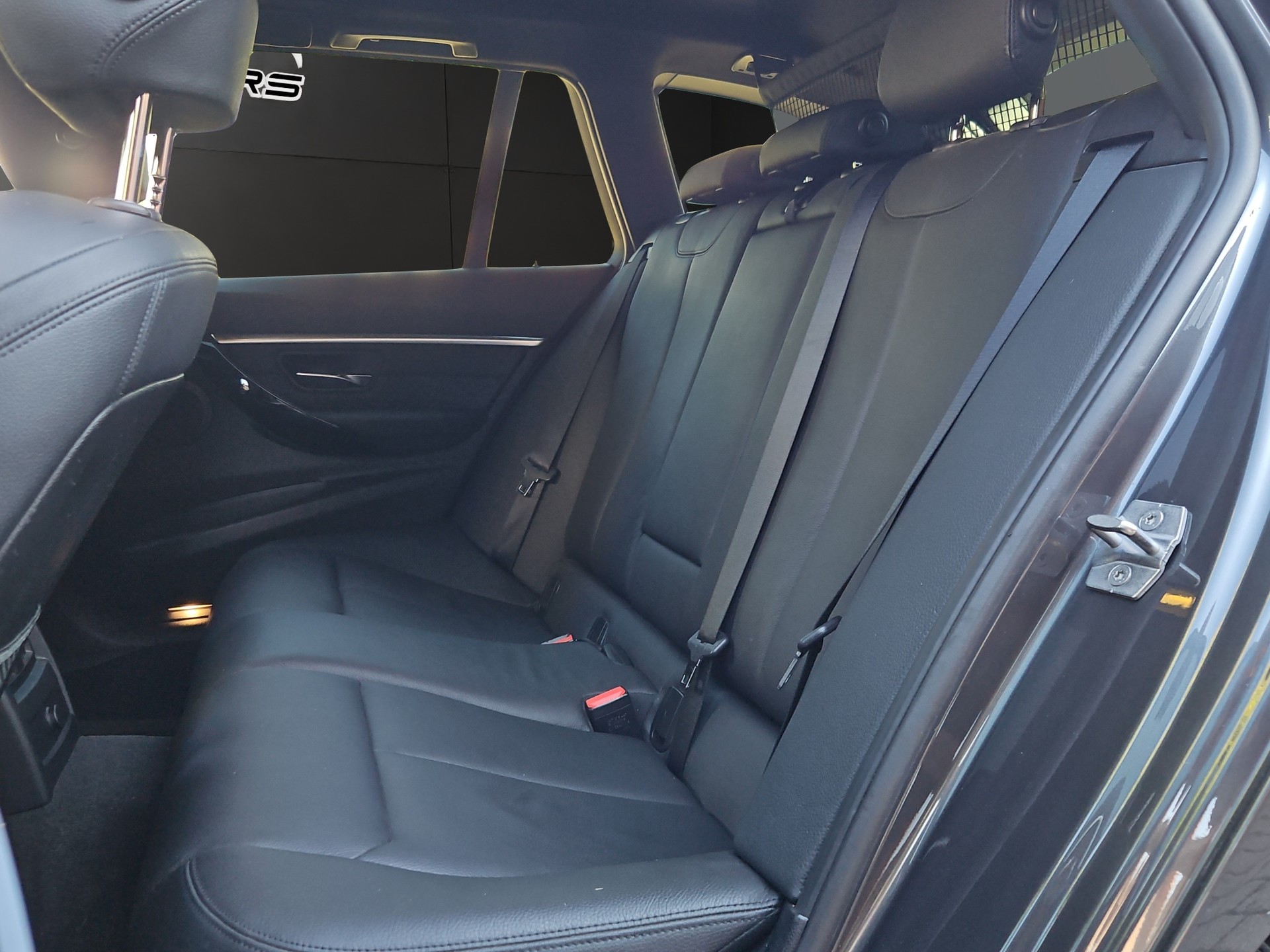 BMW 340i xDrive Touring Steptronic-image-11
