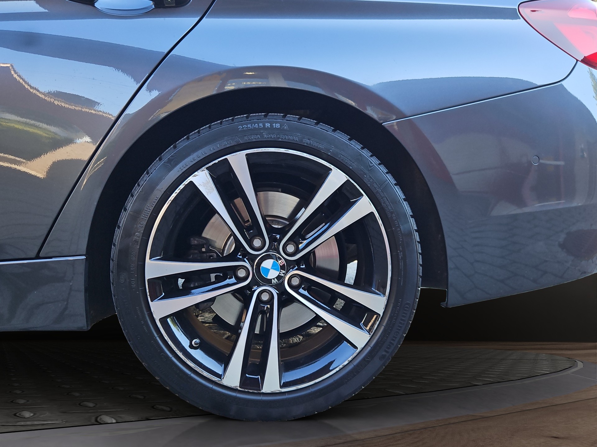 BMW 340i xDrive Touring Steptronic-image-23