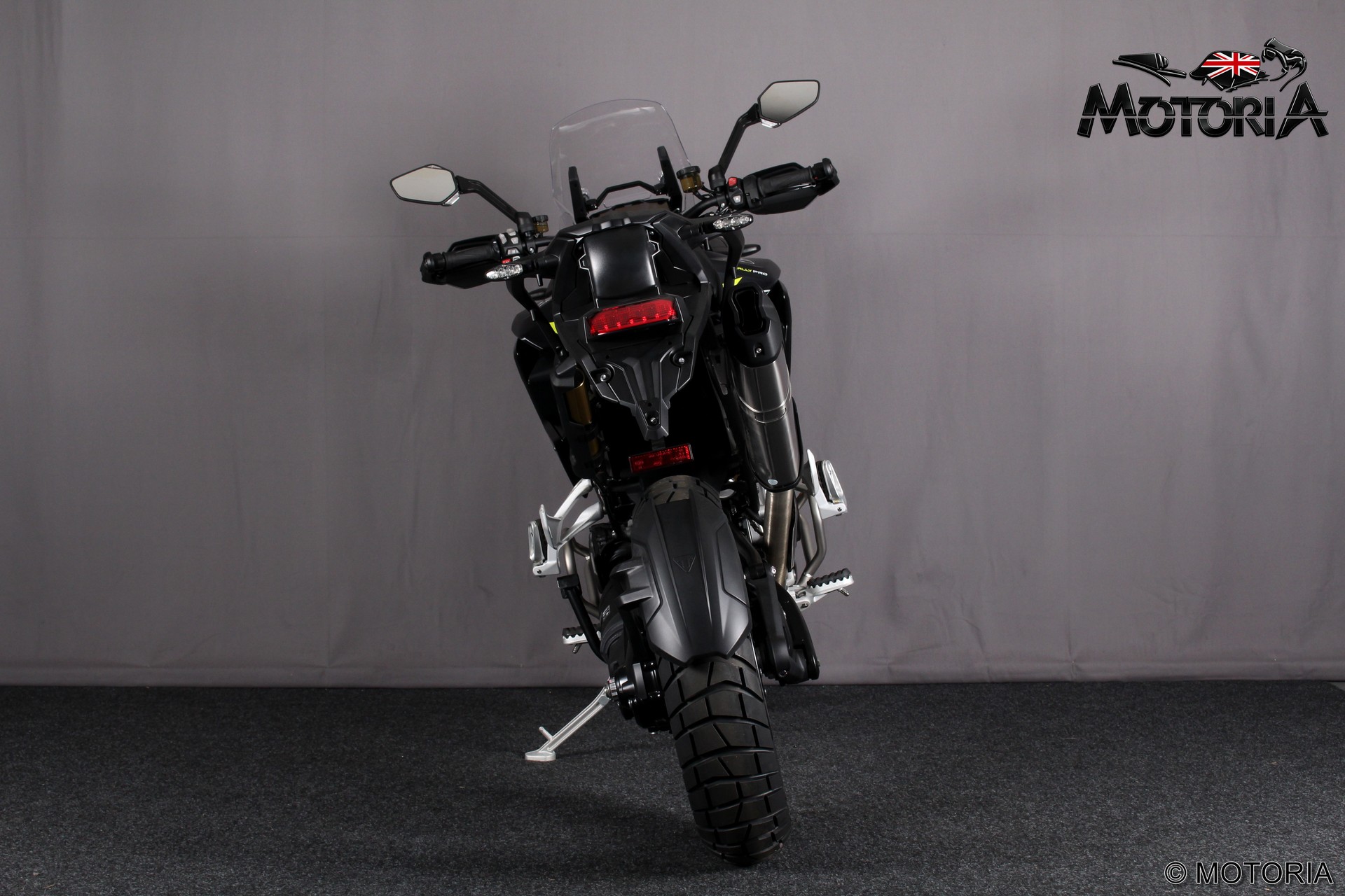 TRIUMPH Tiger 1200 Rally Pro Dessert Edition-showroom-element-3