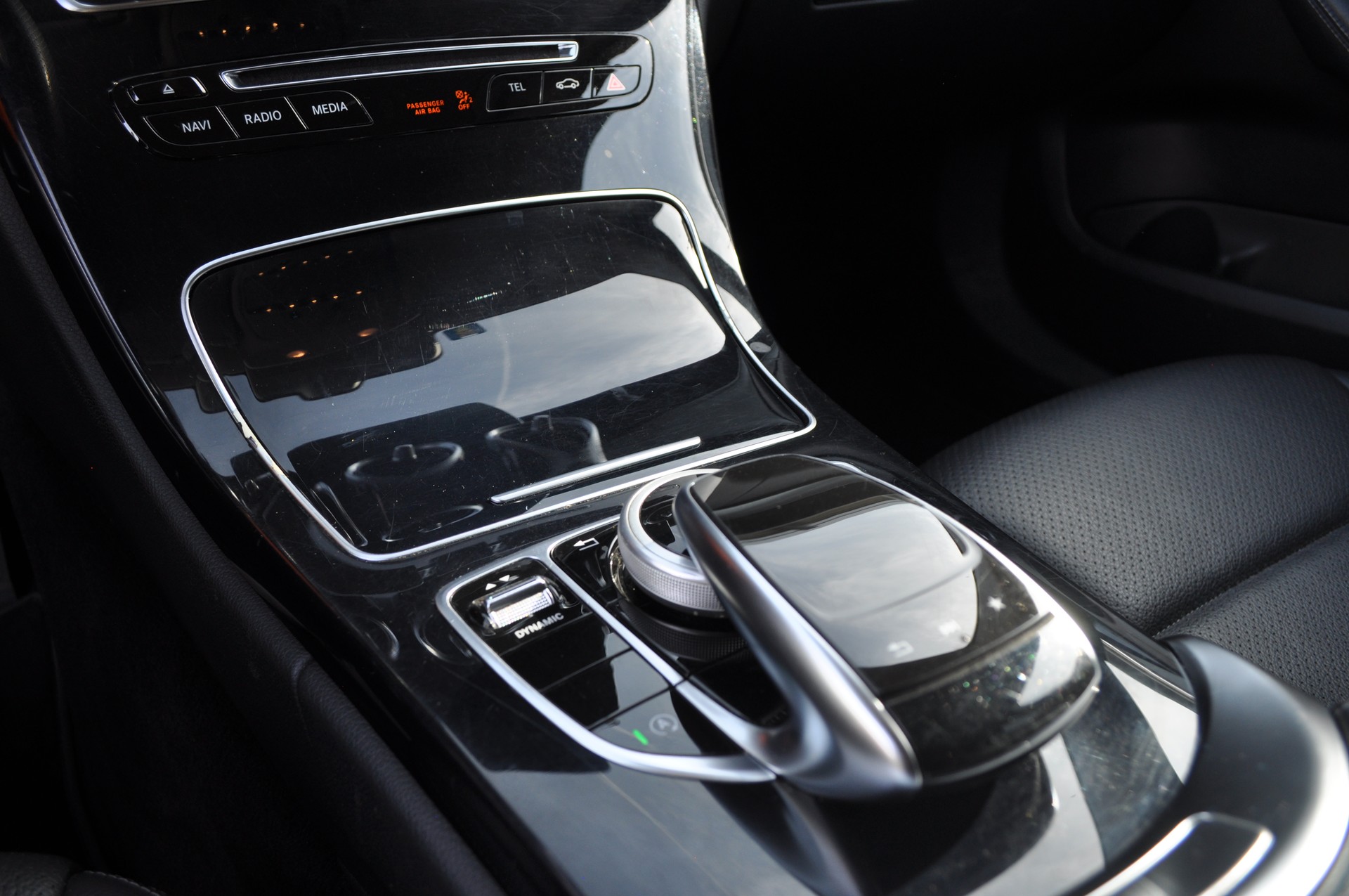 MERCEDES-BENZ C 250 d 4Matic Avantgarde-image-15