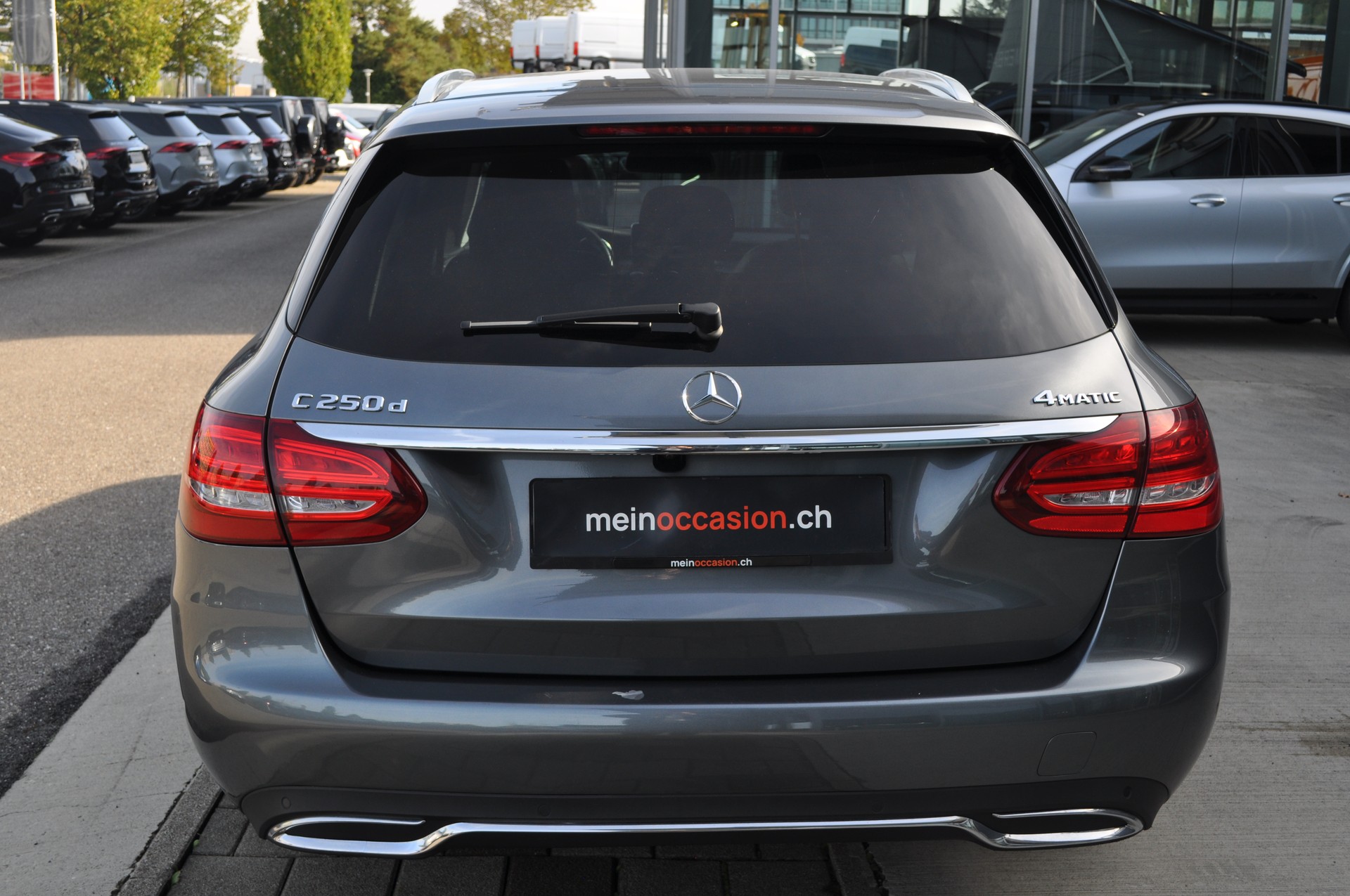MERCEDES-BENZ C 250 d 4Matic Avantgarde-image-4
