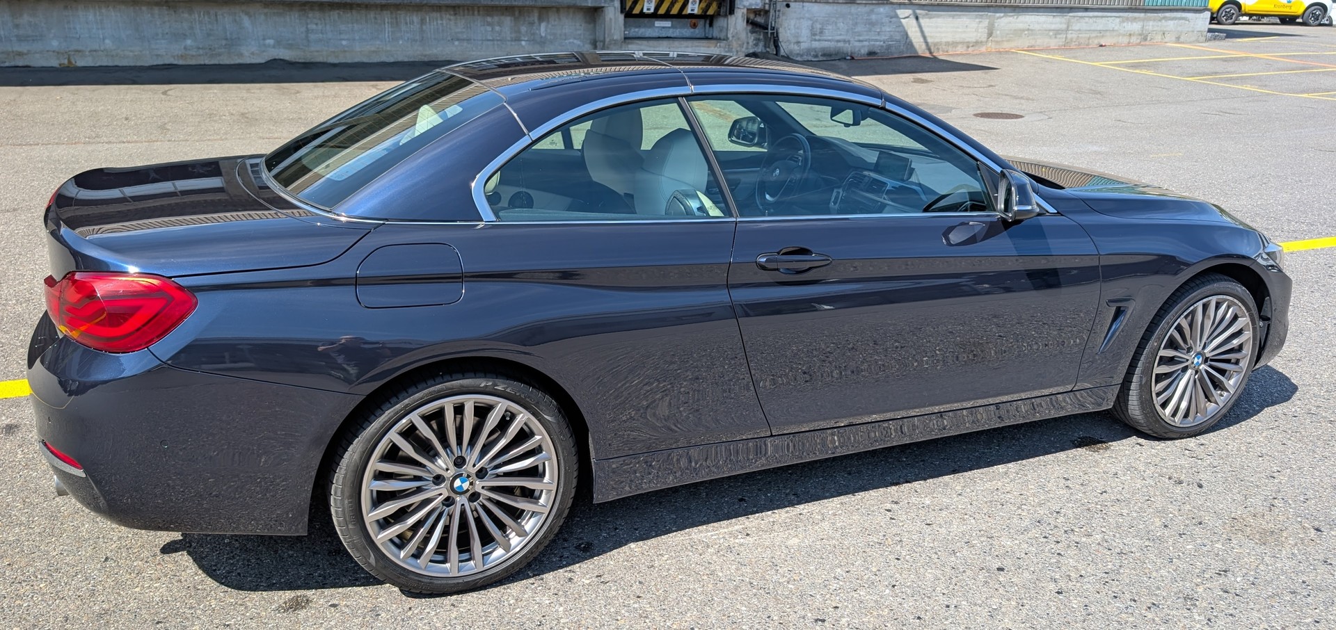 BMW 440i xDrive Cabrio Luxury Line-image-2