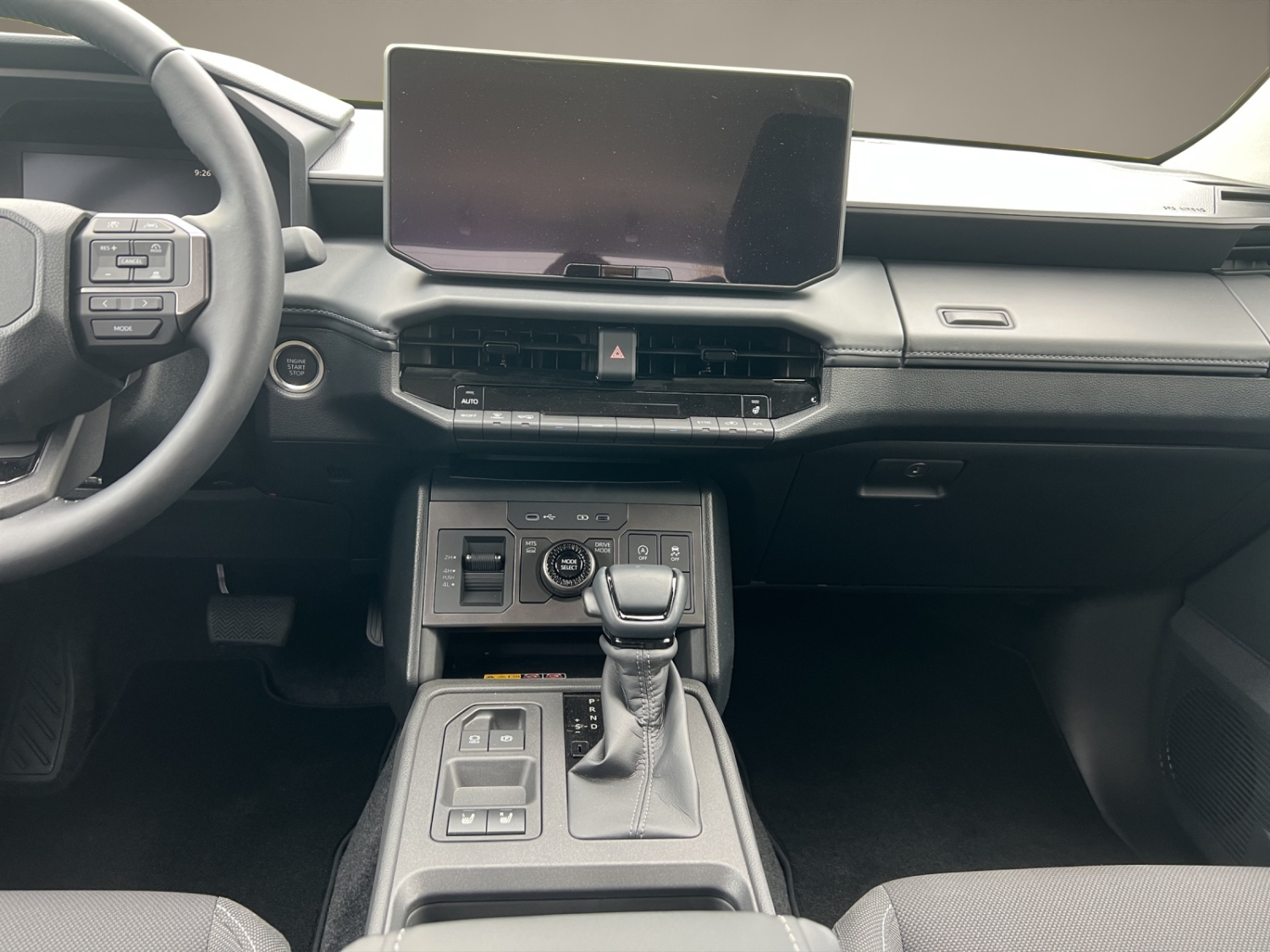TOYOTA Hilux Double Cab.-Pick-up 2.8 D-4D 204 Style MHEV-image-18