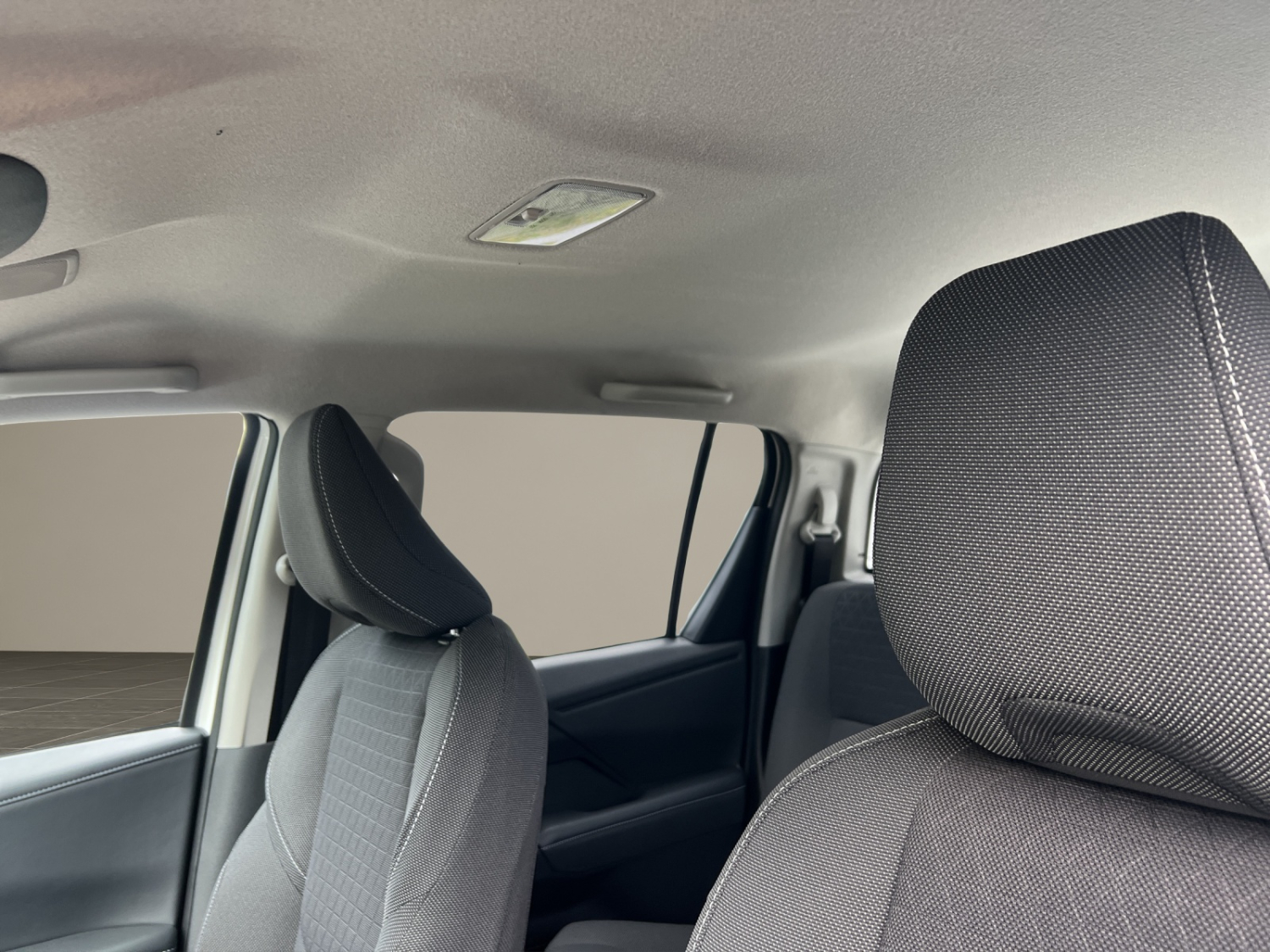 TOYOTA Hilux Double Cab.-Pick-up 2.8 D-4D 204 Style MHEV-image-10