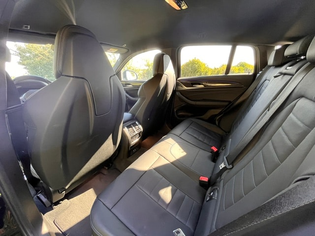 BMW 30d xDrive SAG M-image-3