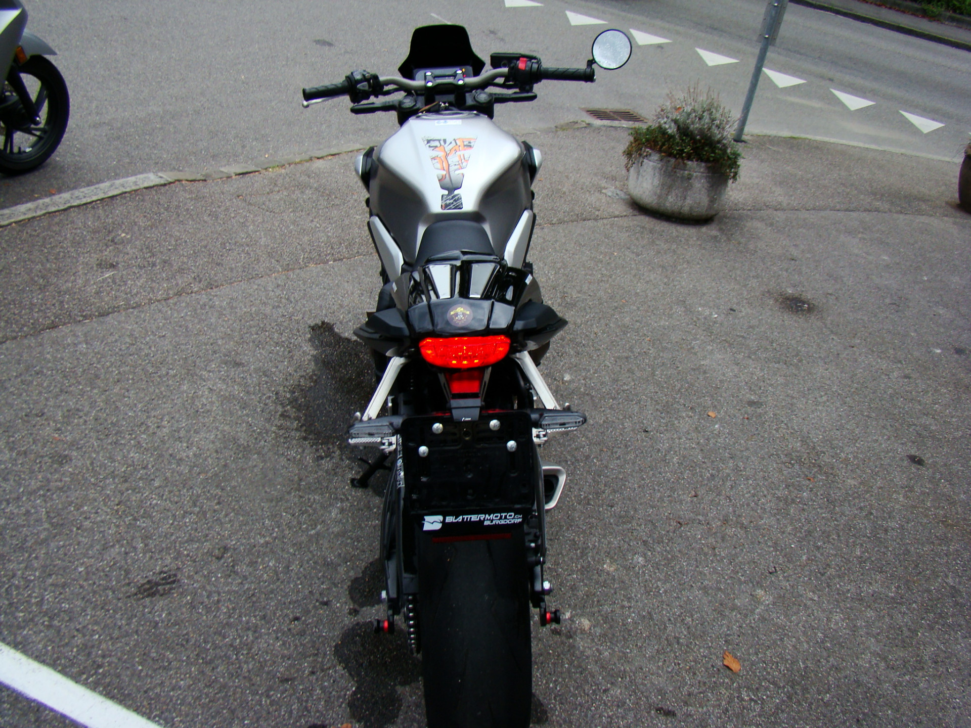 HONDA CB 650 R-image-4