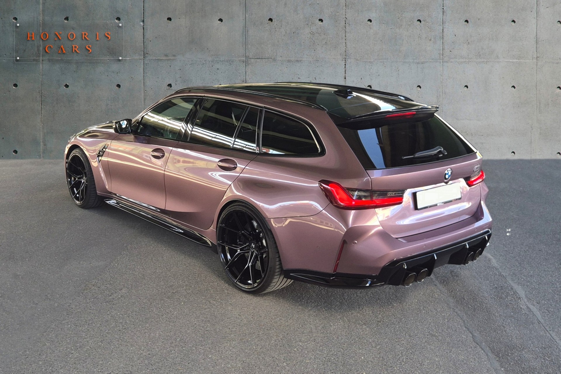 BMW M3 Touring xDrive Competition M-image-0