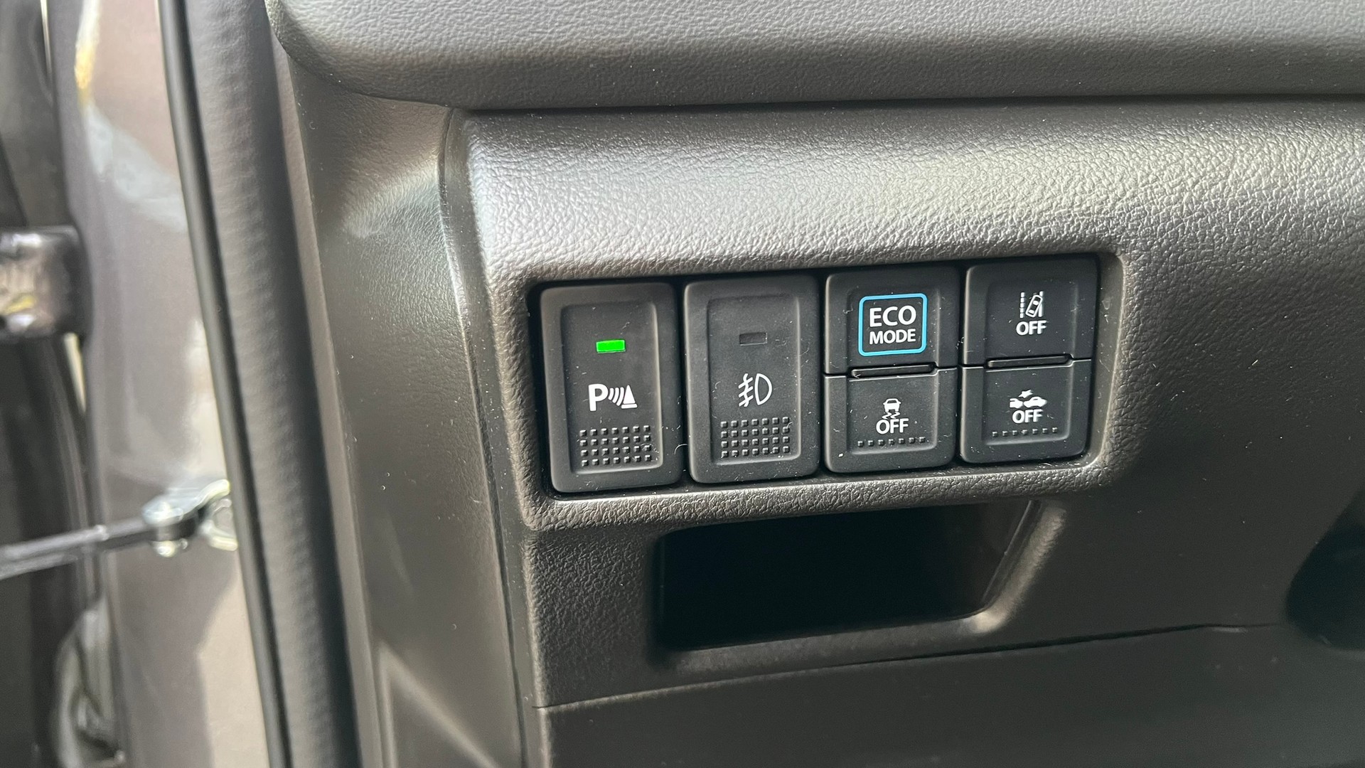 SUZUKI S-CROSS 1.5 COMPACT TOP HYBRID l 116 PS-image-23