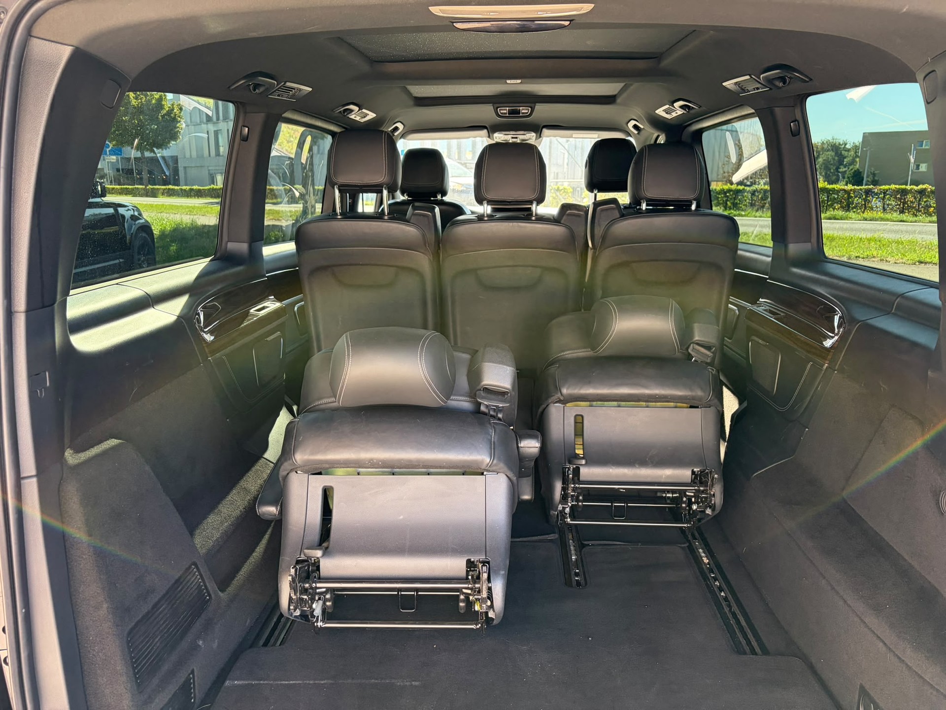 MERCEDES-BENZ V 300 d extralang Swiss Edition 4Matic 9G-Tronic-image-13