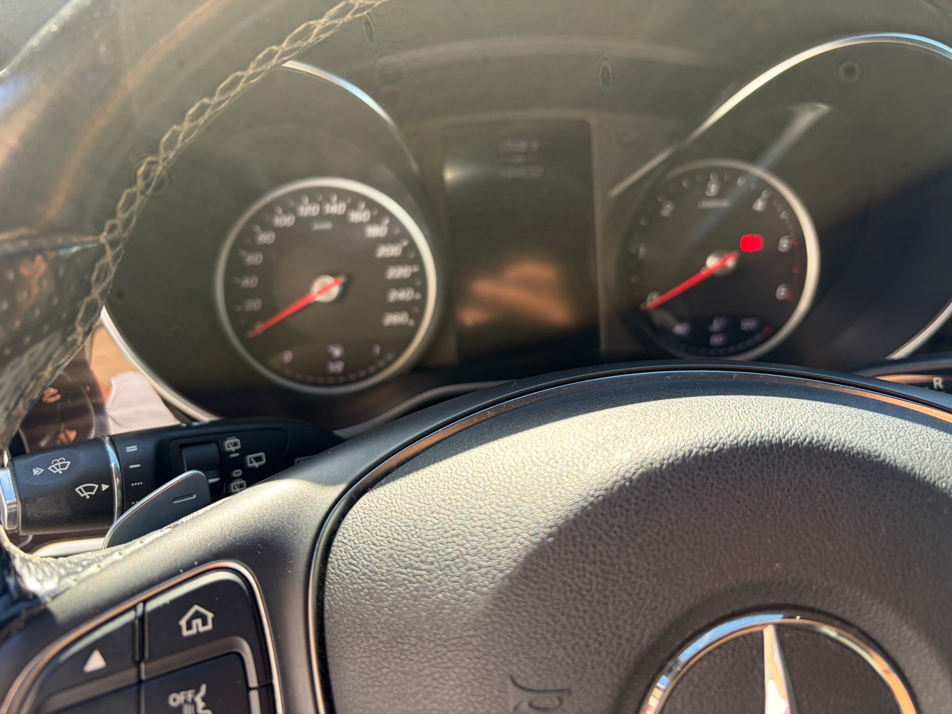 MERCEDES-BENZ V 300 d extralang Swiss Edition 4Matic 9G-Tronic-image-7