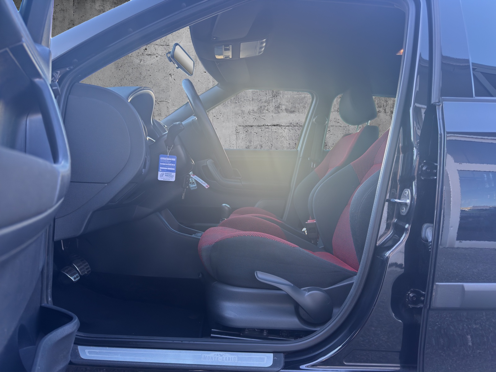 SKODA Fabia 1.2 TSI Monte Carlo-image-6