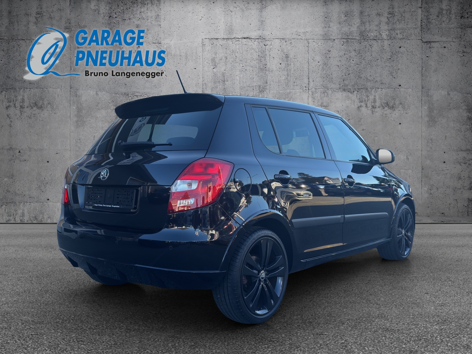 SKODA Fabia 1.2 TSI Monte Carlo-image-3