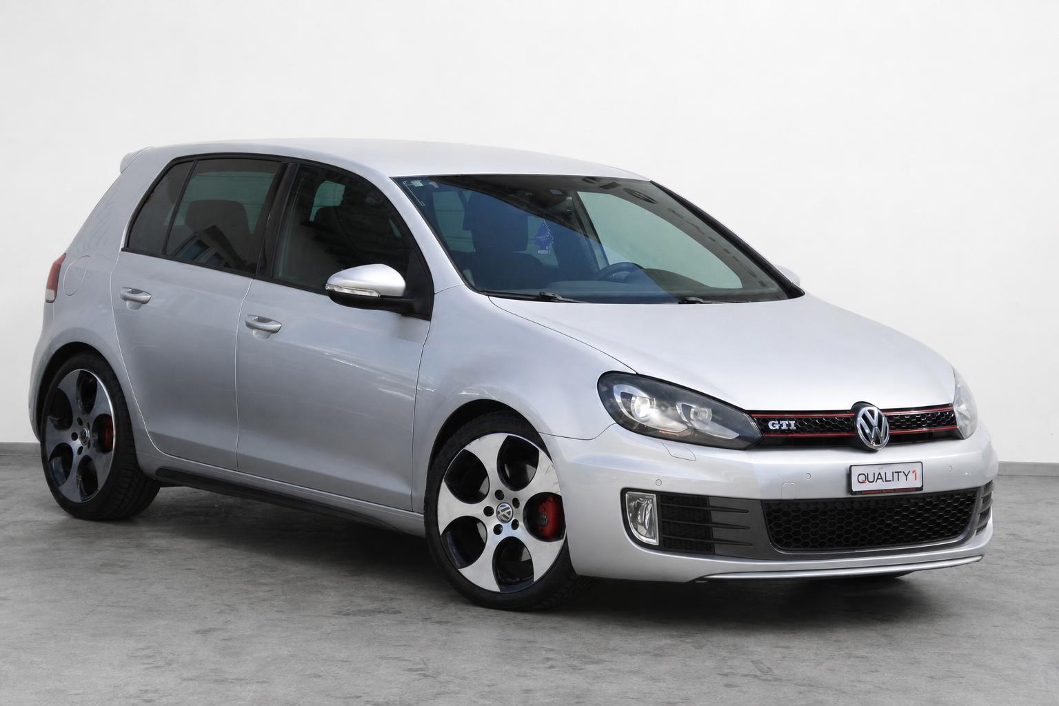 VW Golf 2.0 TSI GTI Frisch ab MFK-image-4