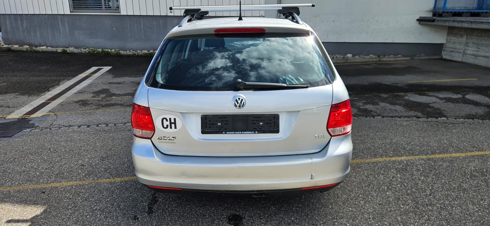 VW Golf Variant 1.9 TDI Trendline-image-5