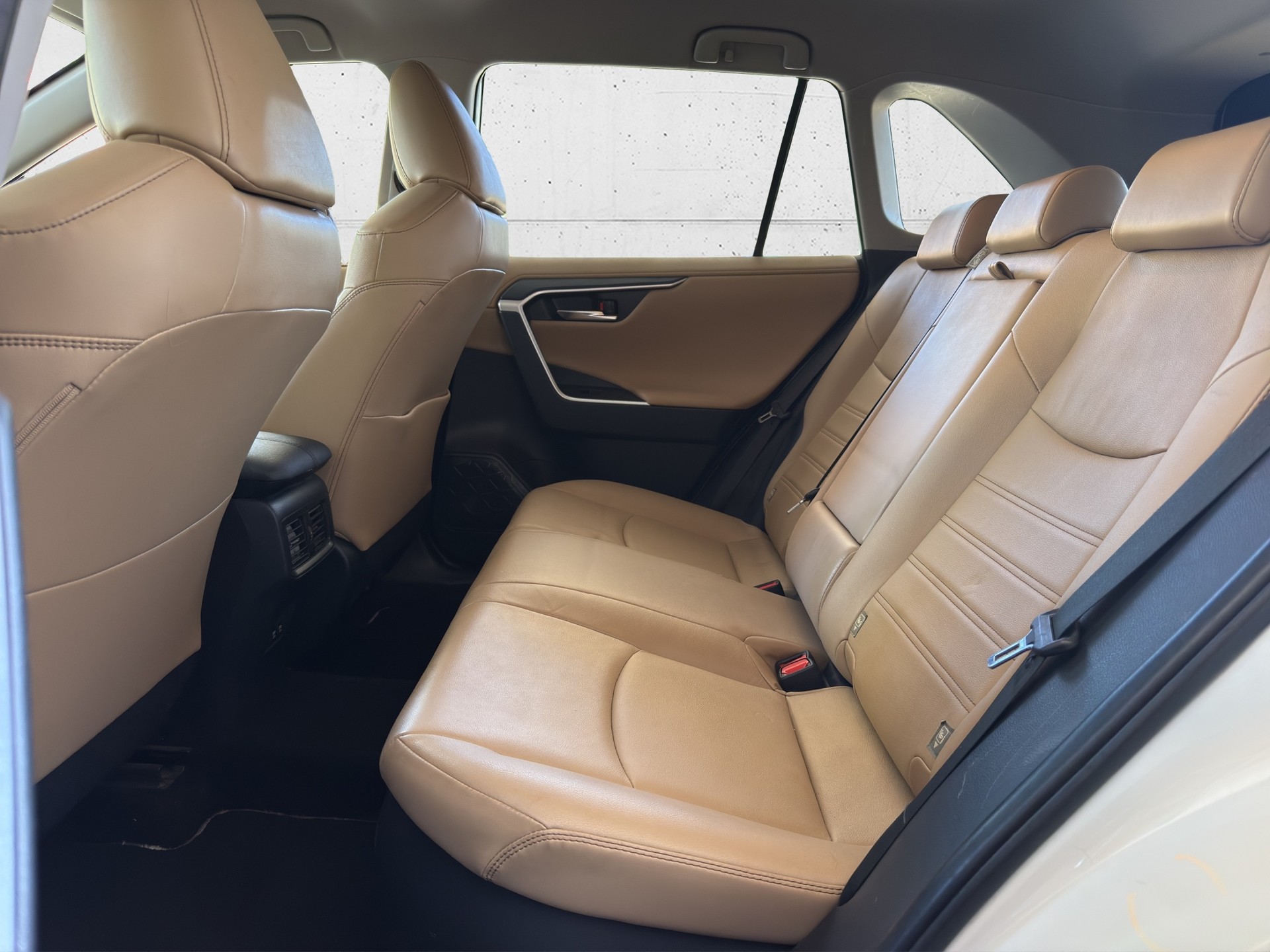 TOYOTA RAV-4 2.5 HSD Premium e-CVT 4WD-image-12