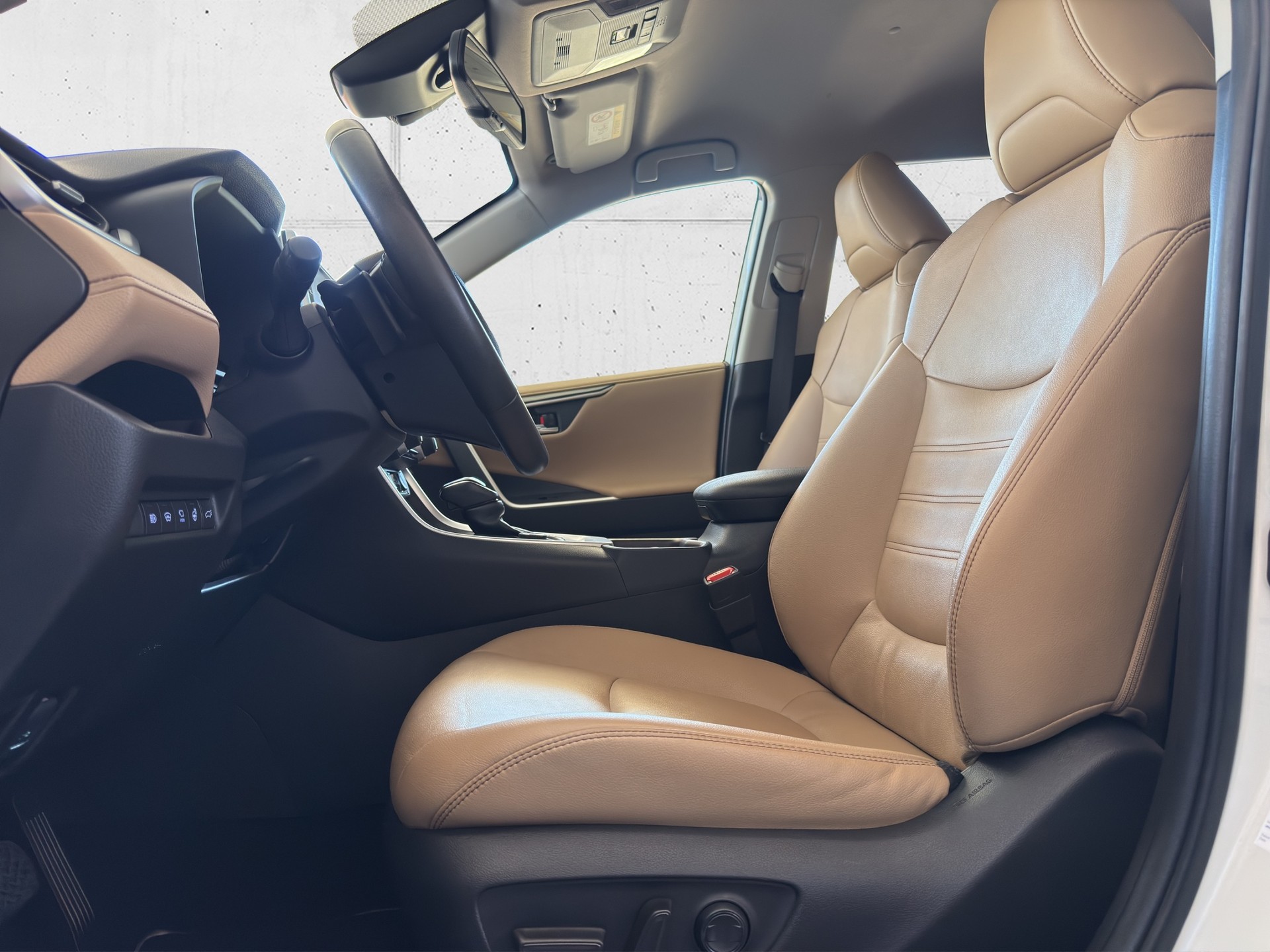 TOYOTA RAV-4 2.5 HSD Premium e-CVT 4WD-image-9