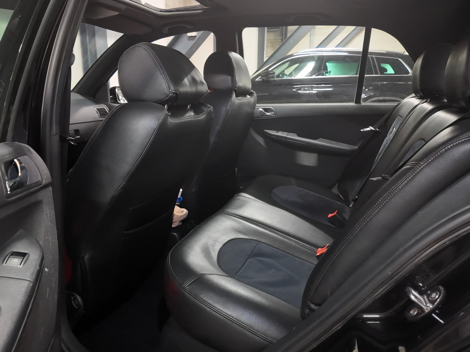SKODA Fabia 1.9 TDI Black Edition | Leder | Schiebedach | 6-Gang | Asc | Frisch ab Mfk-image-12