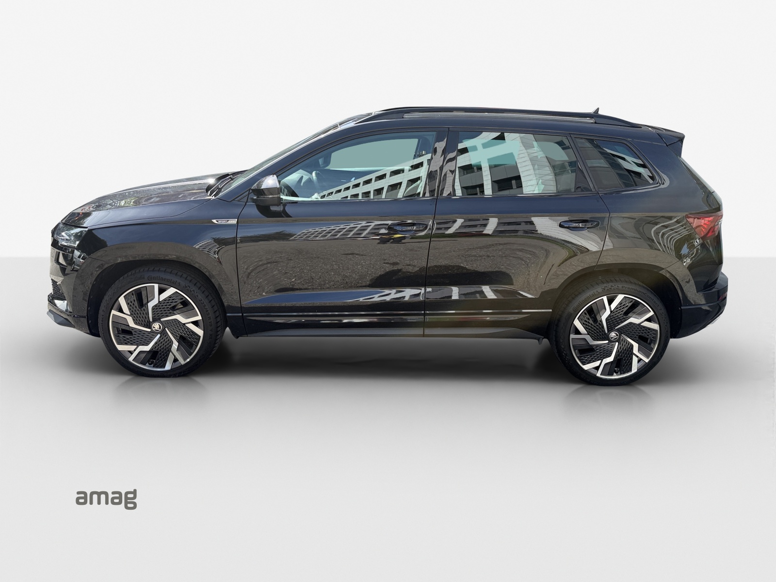 SKODA Karoq 2.0 TSI SportLine 4x4 DSG-image-1