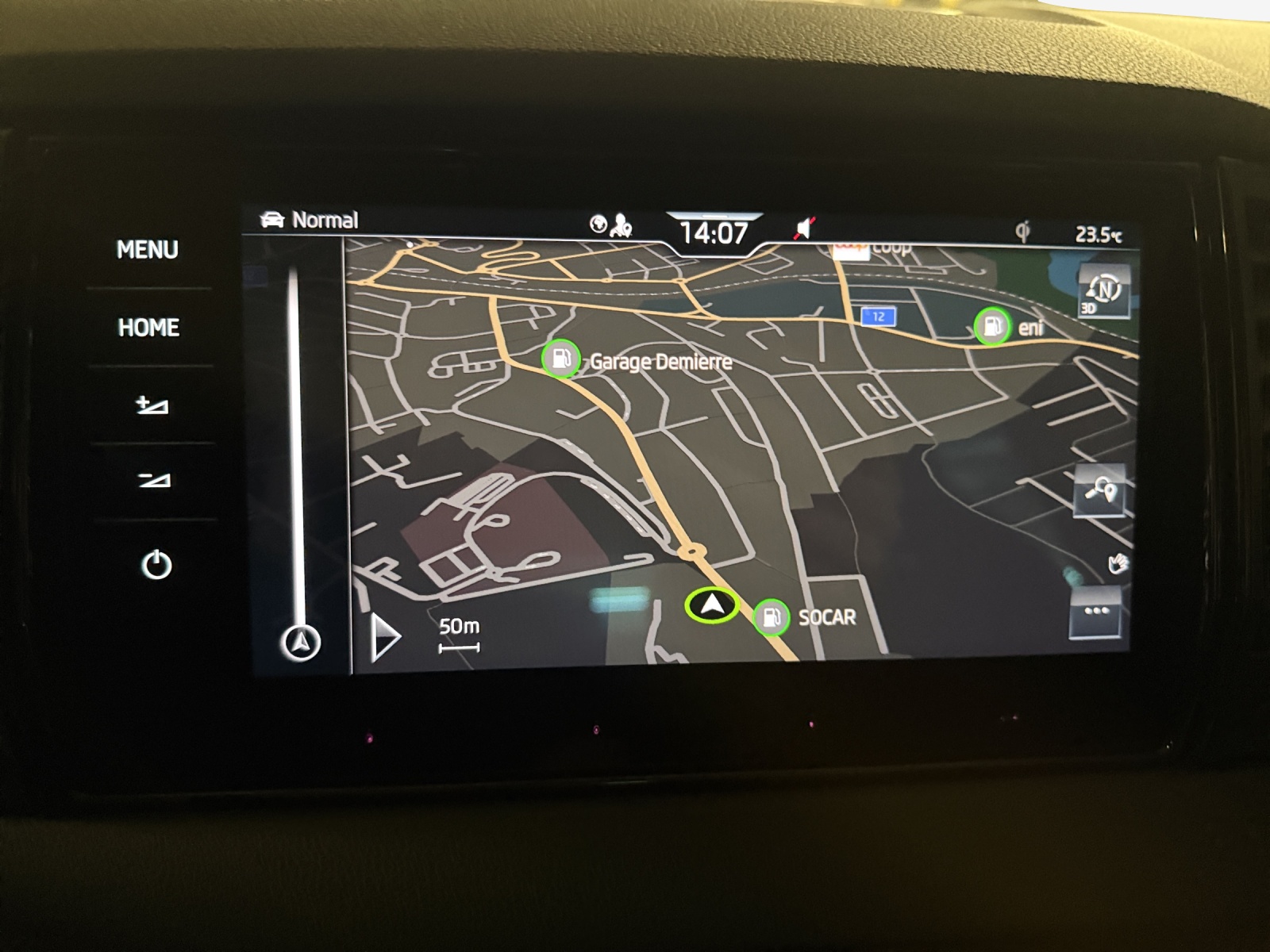 SKODA Karoq 2.0 TSI SportLine 4x4 DSG-image-15