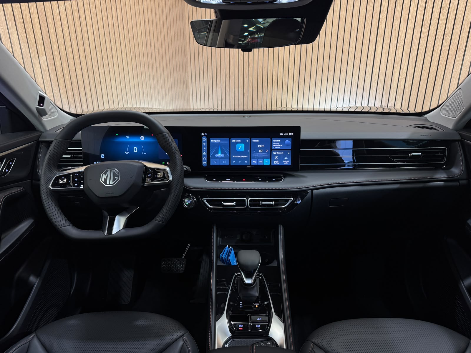 MG HS 1.5 Vollhybrid Luxury-image-8