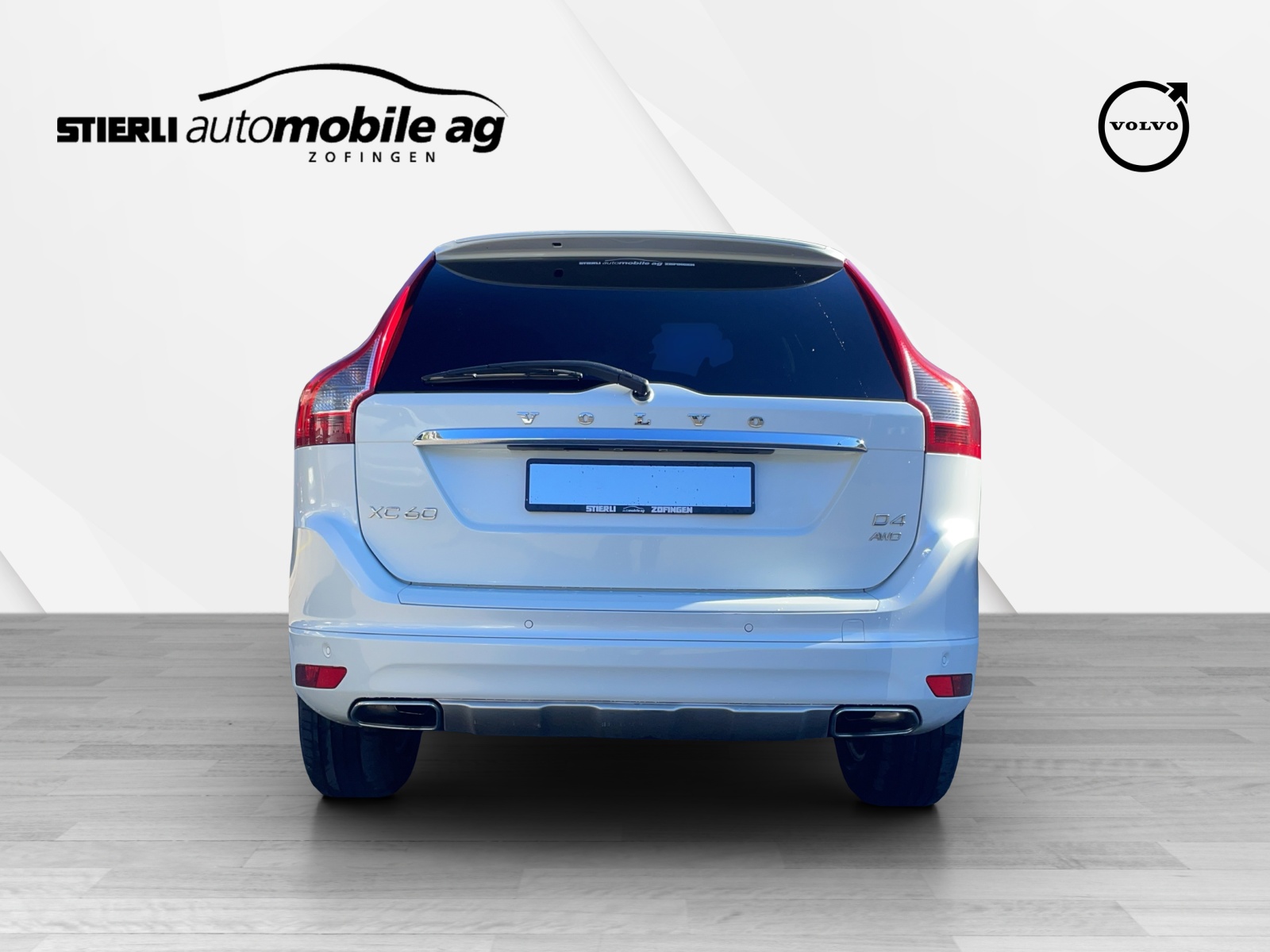 VOLVO XC60 2.4 D4 Momentum AWD S/S-image-5