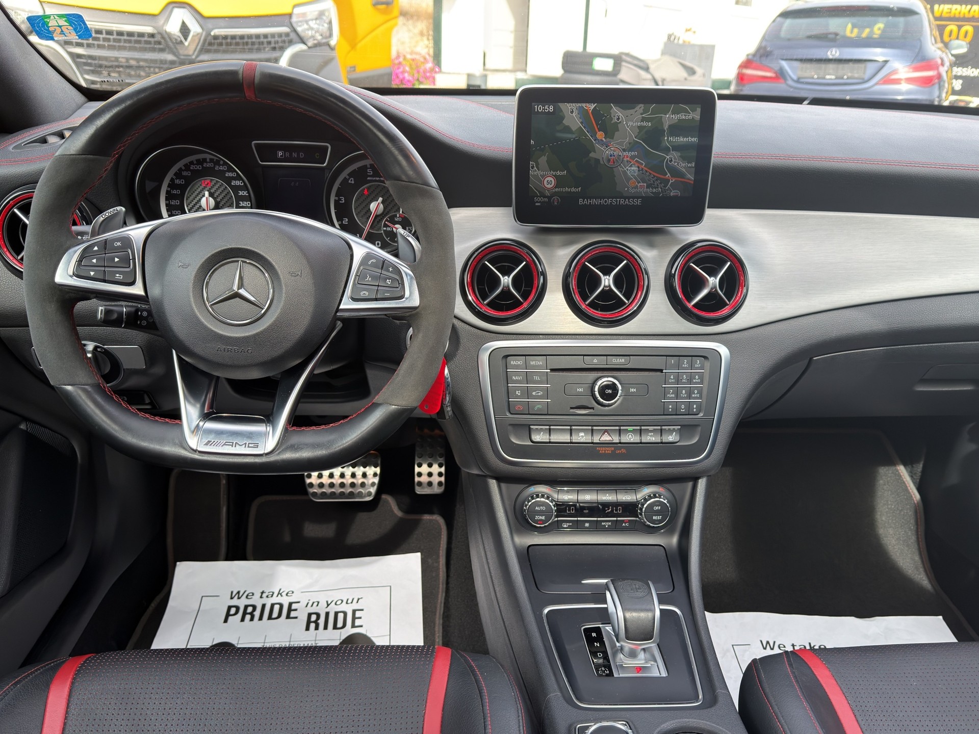 MERCEDES-BENZ CLA Shooting Brake 45 AMG 4Matic Speedshift-image-11