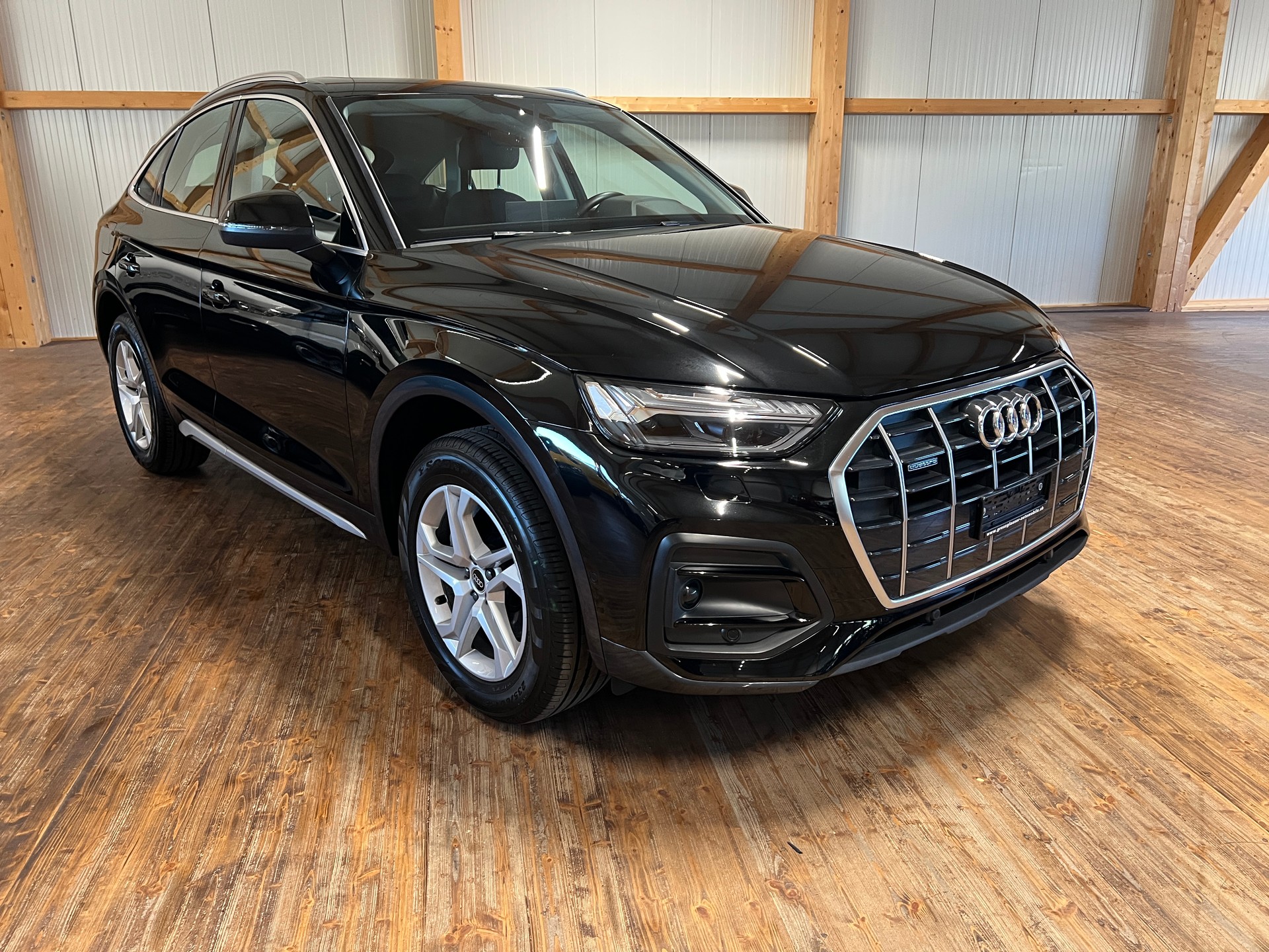AUDI Q5 Sportback 40 TDI advanced quattro S-tronic-image-2