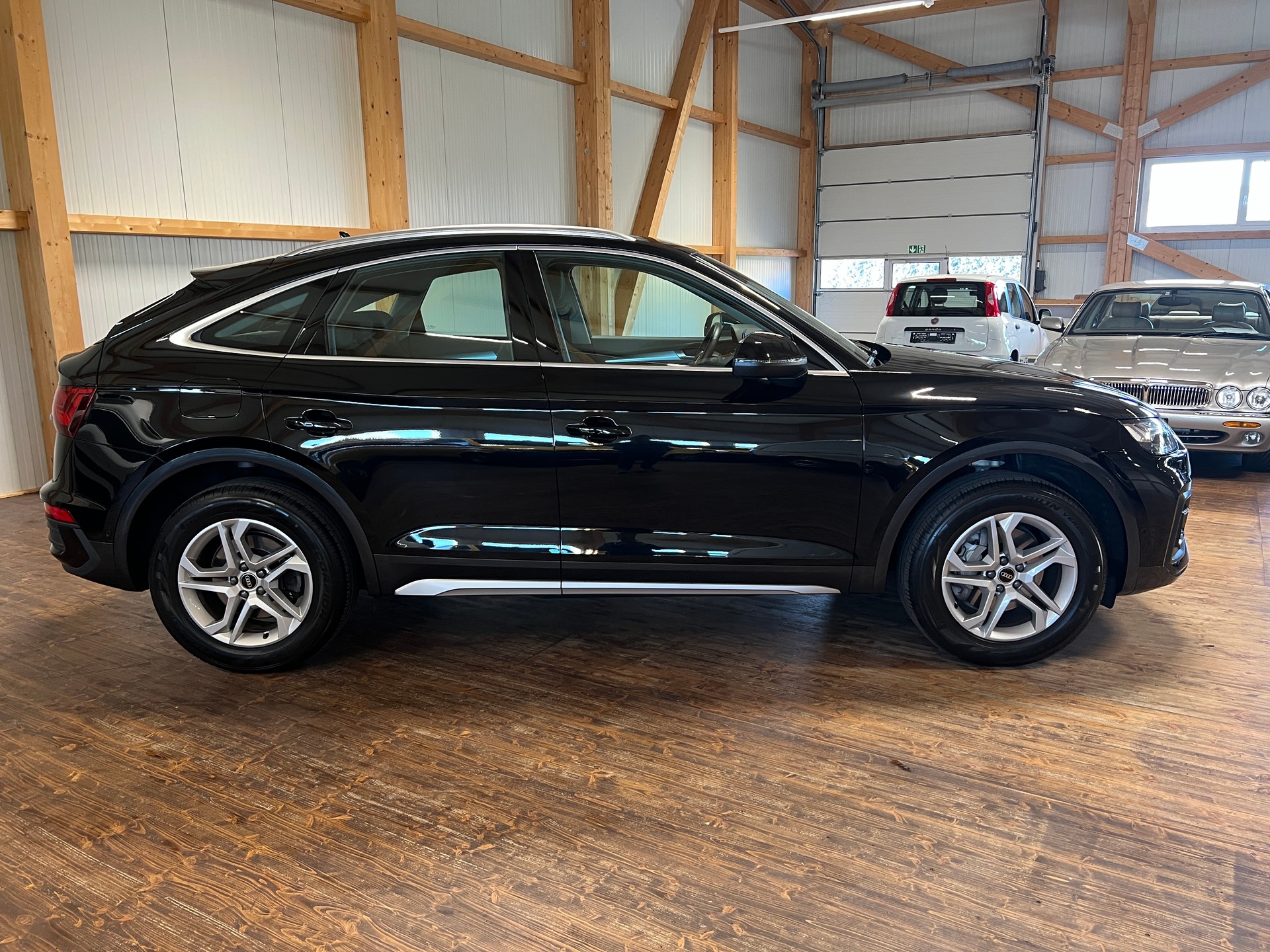 AUDI Q5 Sportback 40 TDI advanced quattro S-tronic-image-3