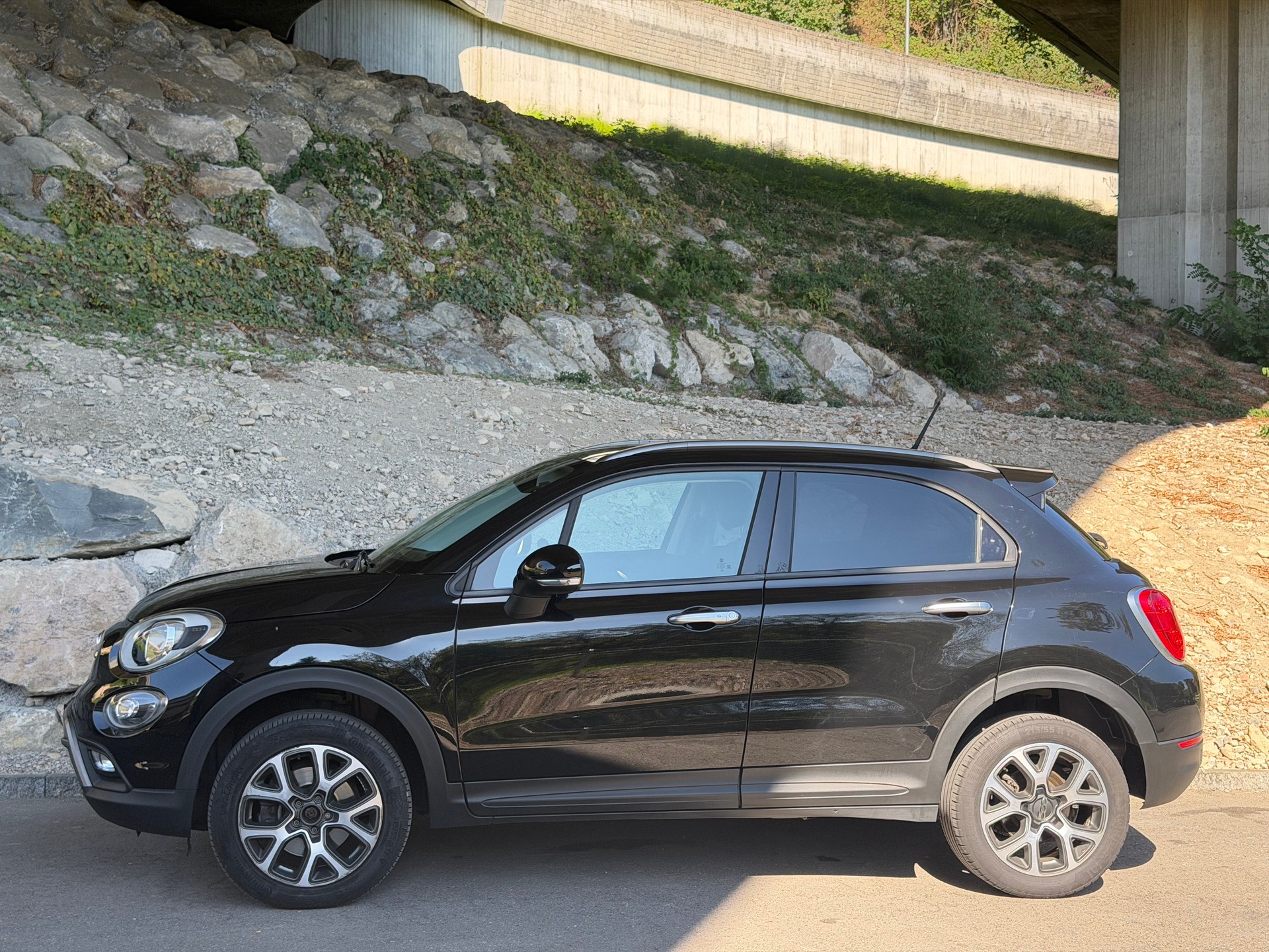 FIAT 500X 1.4T Cross 4x4 Automatic-image-2