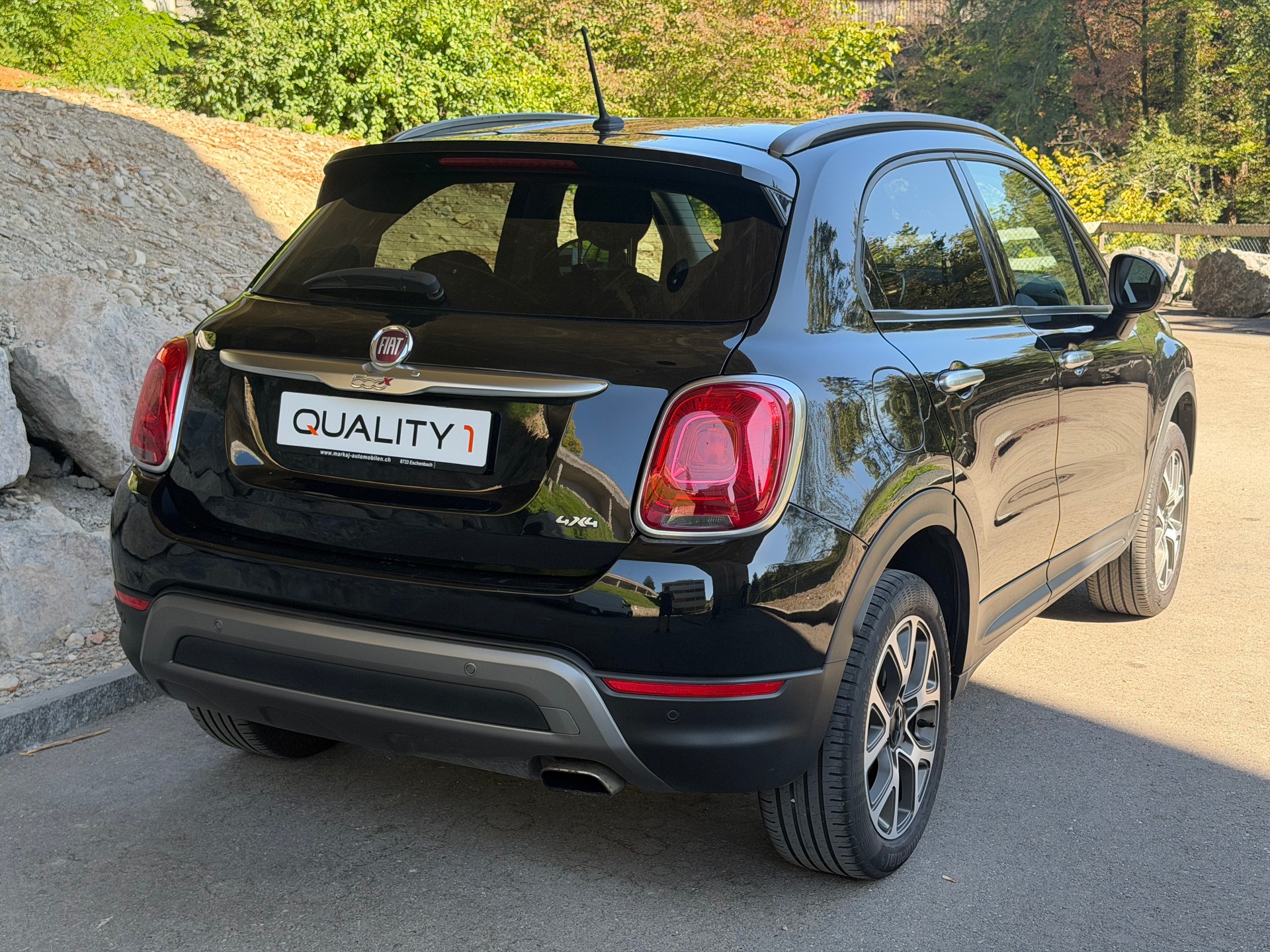 FIAT 500X 1.4T Cross 4x4 Automatic-image-3