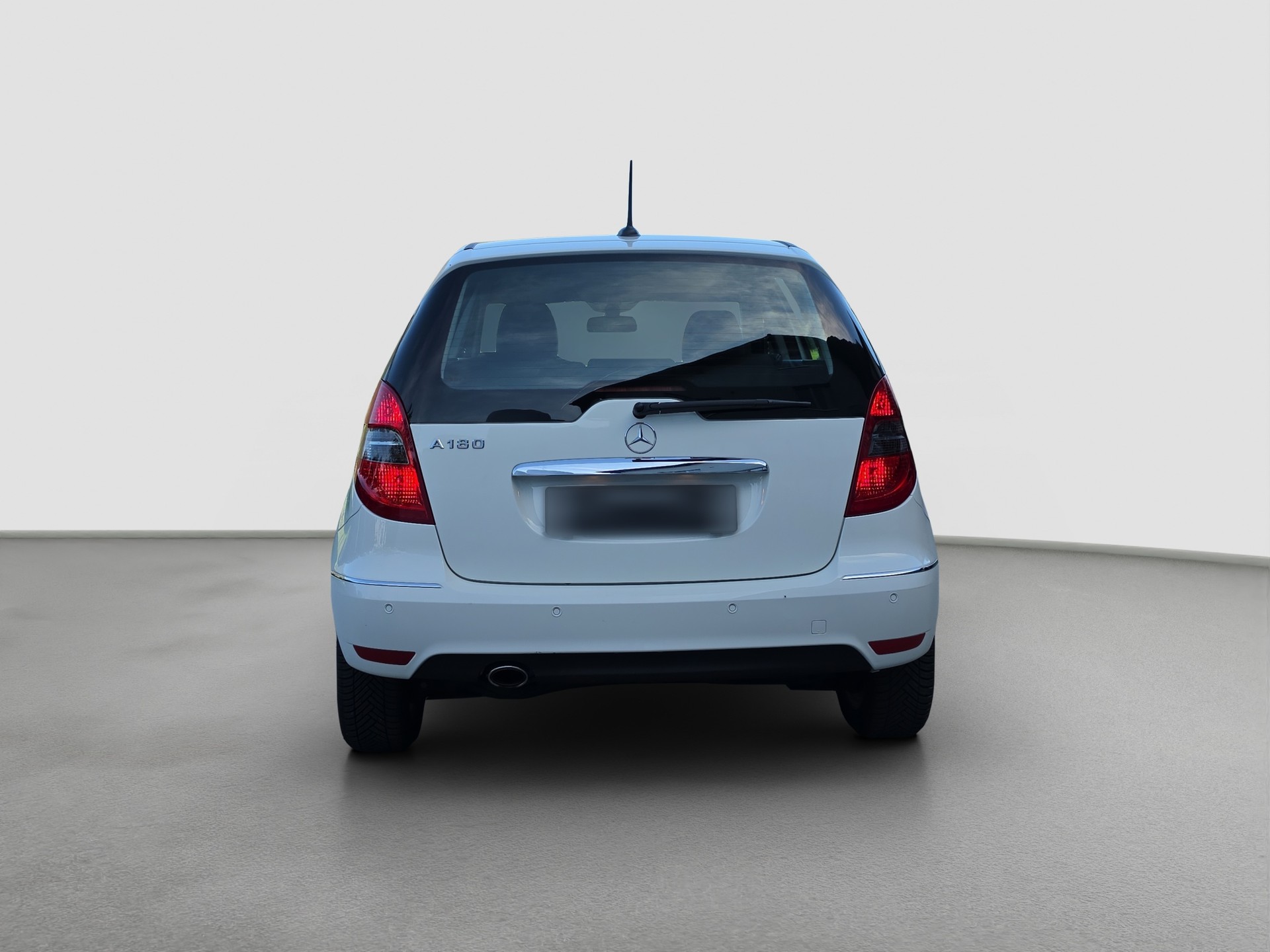 MERCEDES-BENZ A 180 Avantgarde Selection Autotronic-image-3