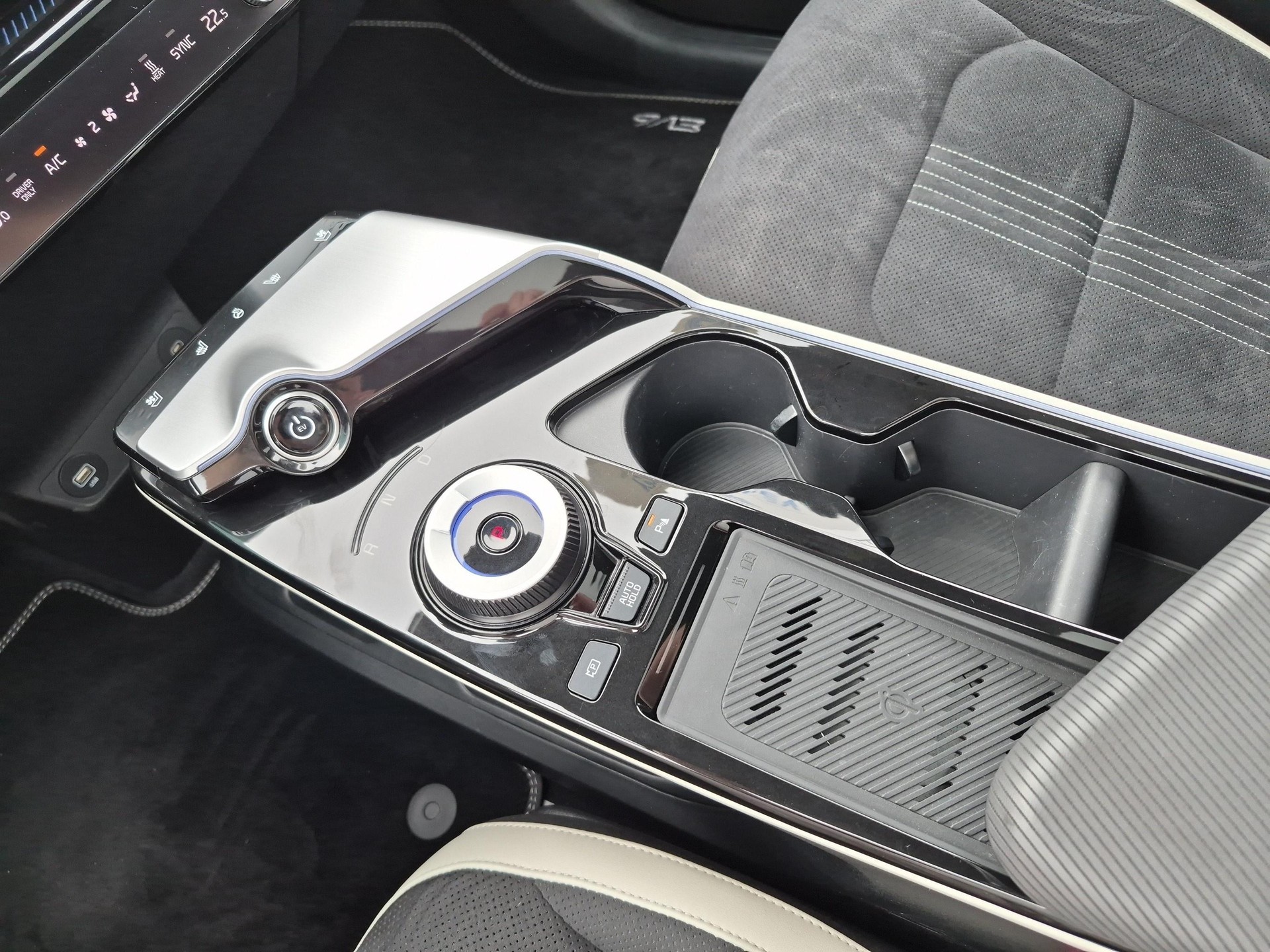 KIA EV6 77 kWh GT-Line 4x4-image-16
