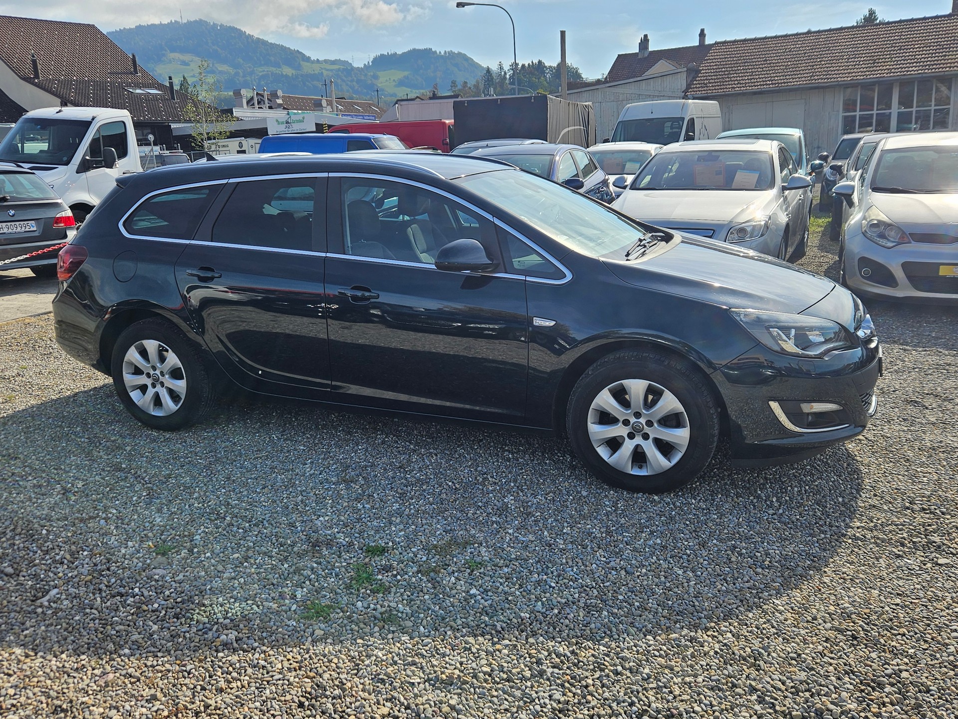 OPEL ASTRA-image-3